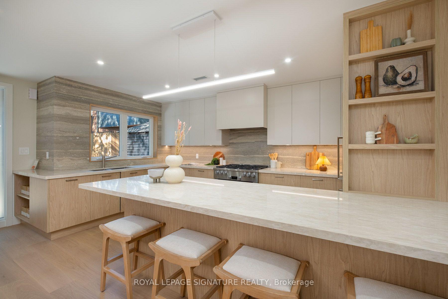 Photo 31 of 35 Bessborough Drive, Toronto, Leaside — HOMEH
