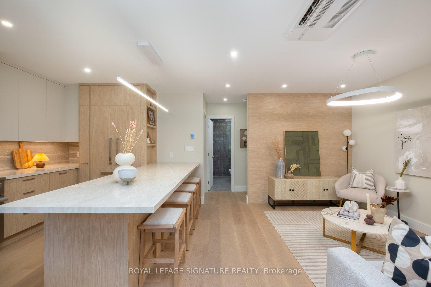 Photo 37 of 35 Bessborough Drive, Toronto, Leaside — HOMEH