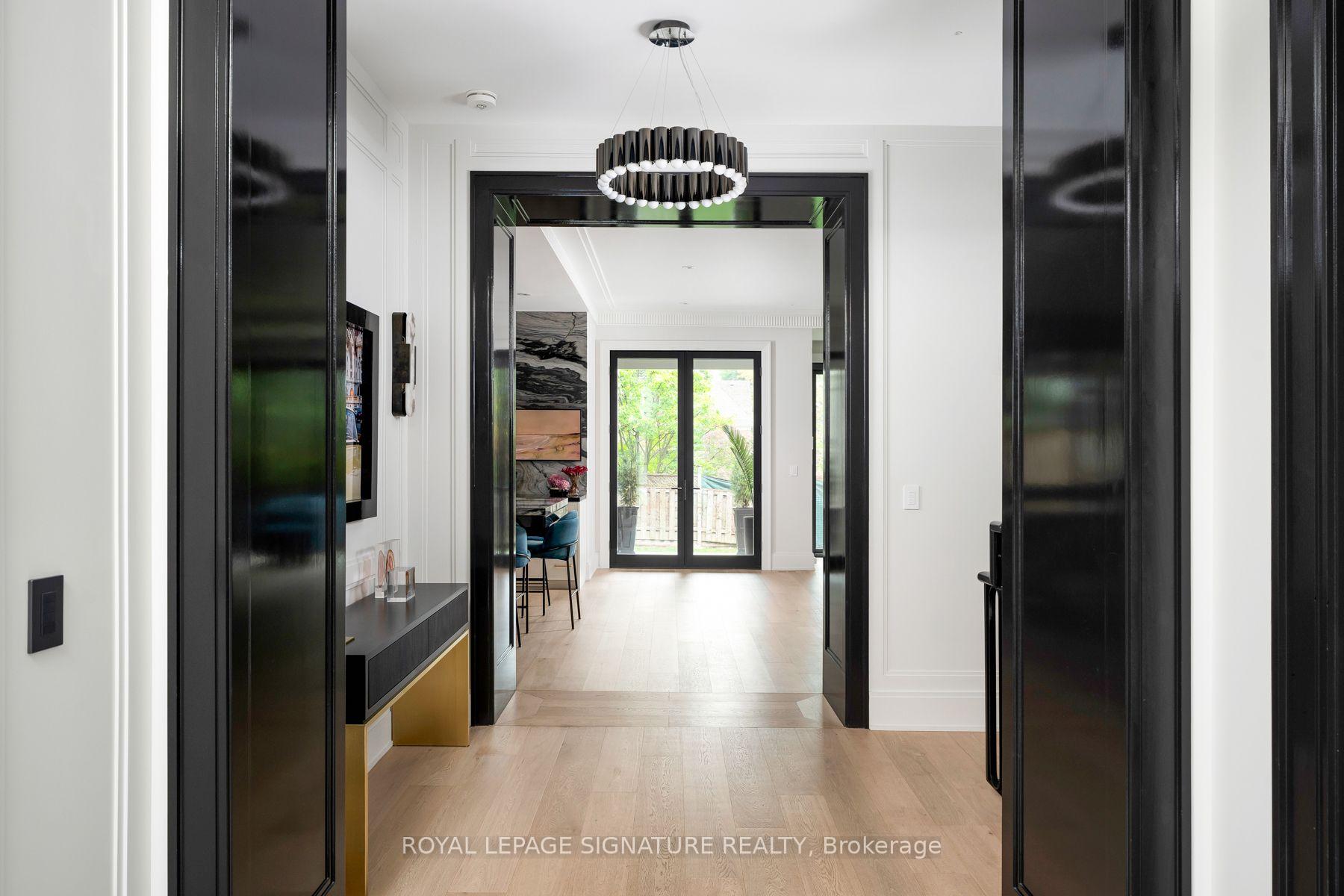 Photo 9 of 20 Rochester Avenue, Toronto, Lawrence Park South — HOMEH