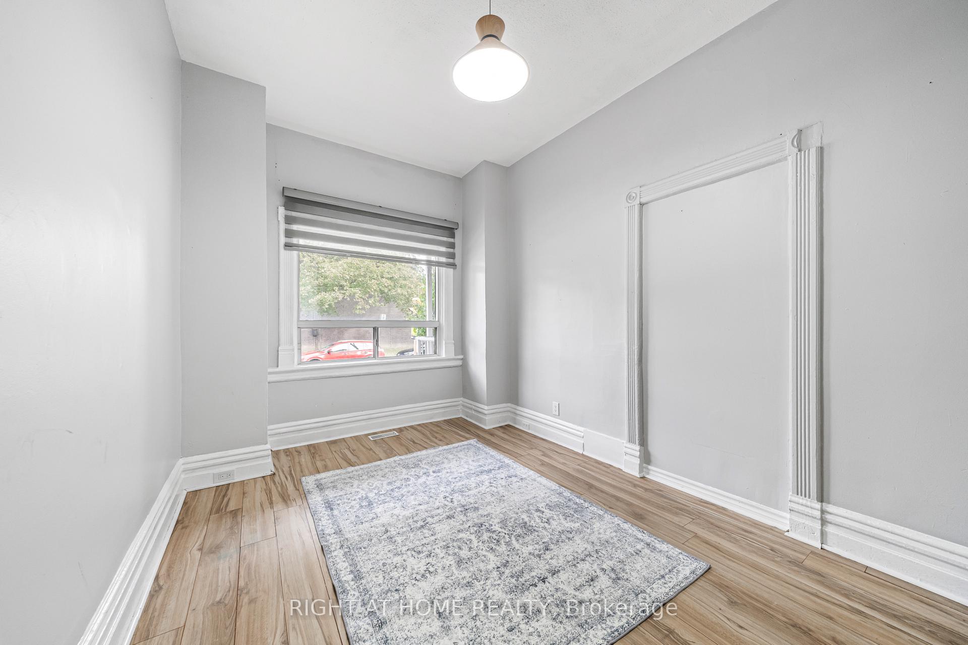 Photo 7 of 138 Osler Street, Toronto, Weston-Pellam Park — HOMEH