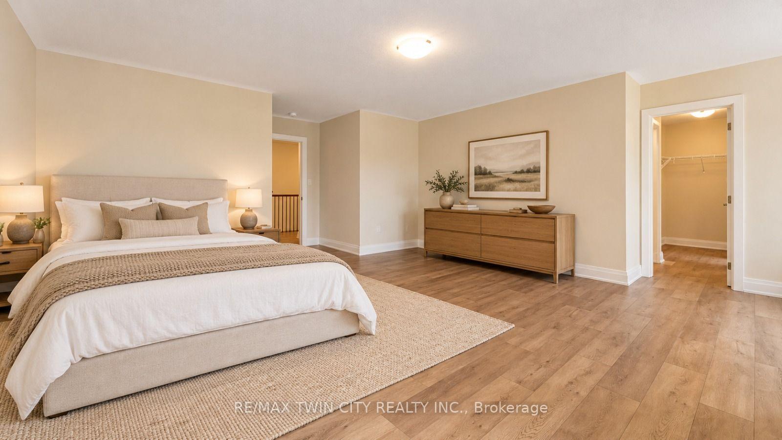 Photo 18 of 31 Jacob Detweiller Drive, Kitchener — HOMEH