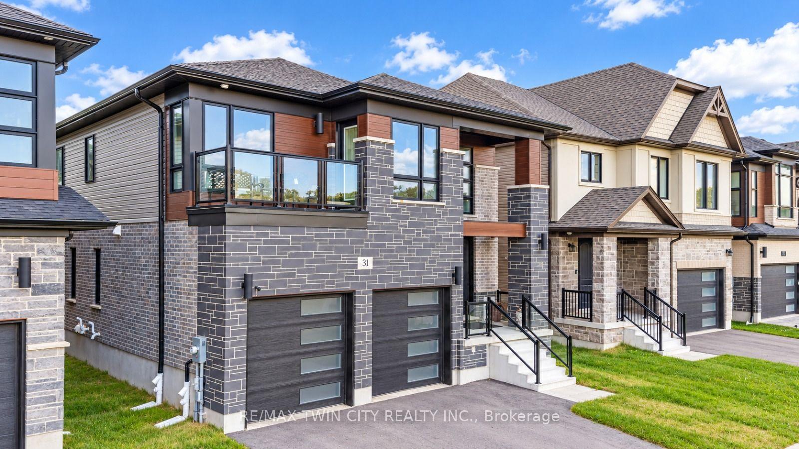Photo 36 of 31 Jacob Detweiller Drive, Kitchener — HOMEH
