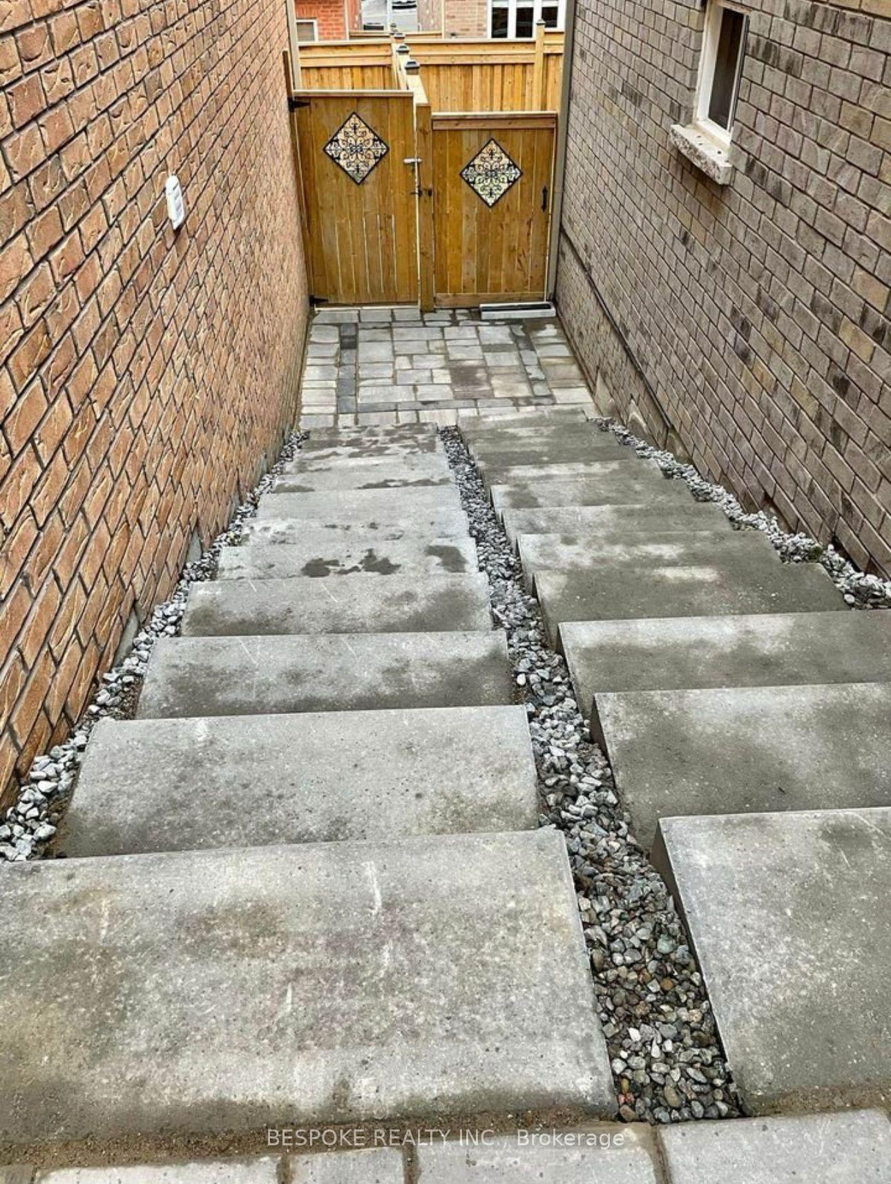 Photo 26 of Unit Bsmt, 125 Lyle Drive, Clarington, Bowmanville — HOMEH