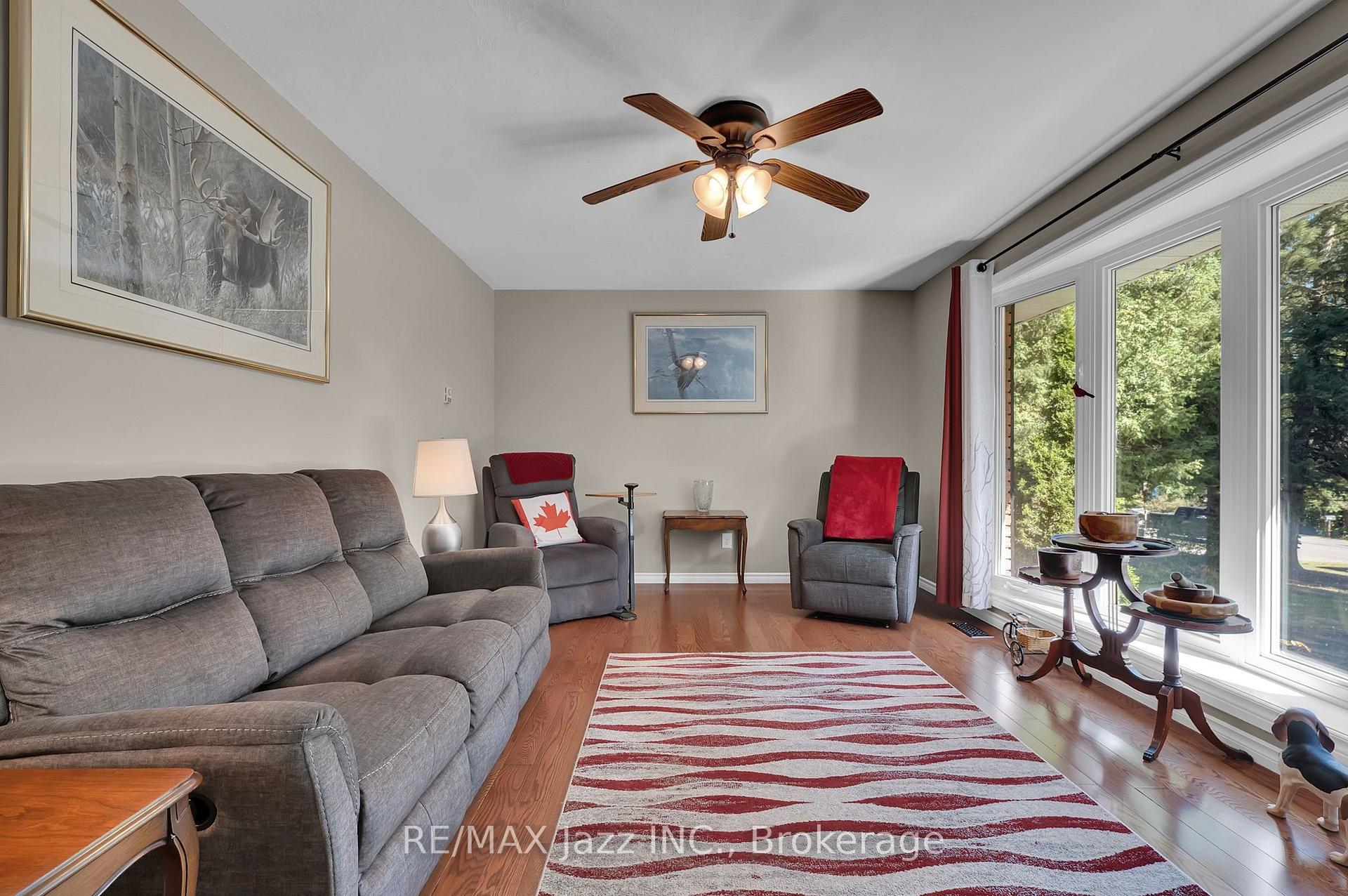Photo 8 of 480 Murray Street, Quinte West, Murray Ward — HOMEH