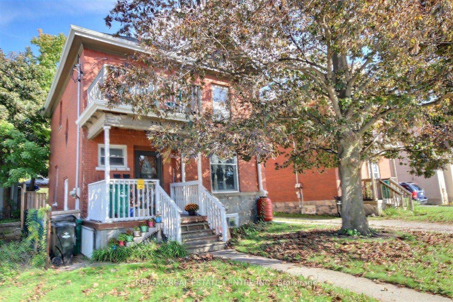 Photo of 223 Water Street N