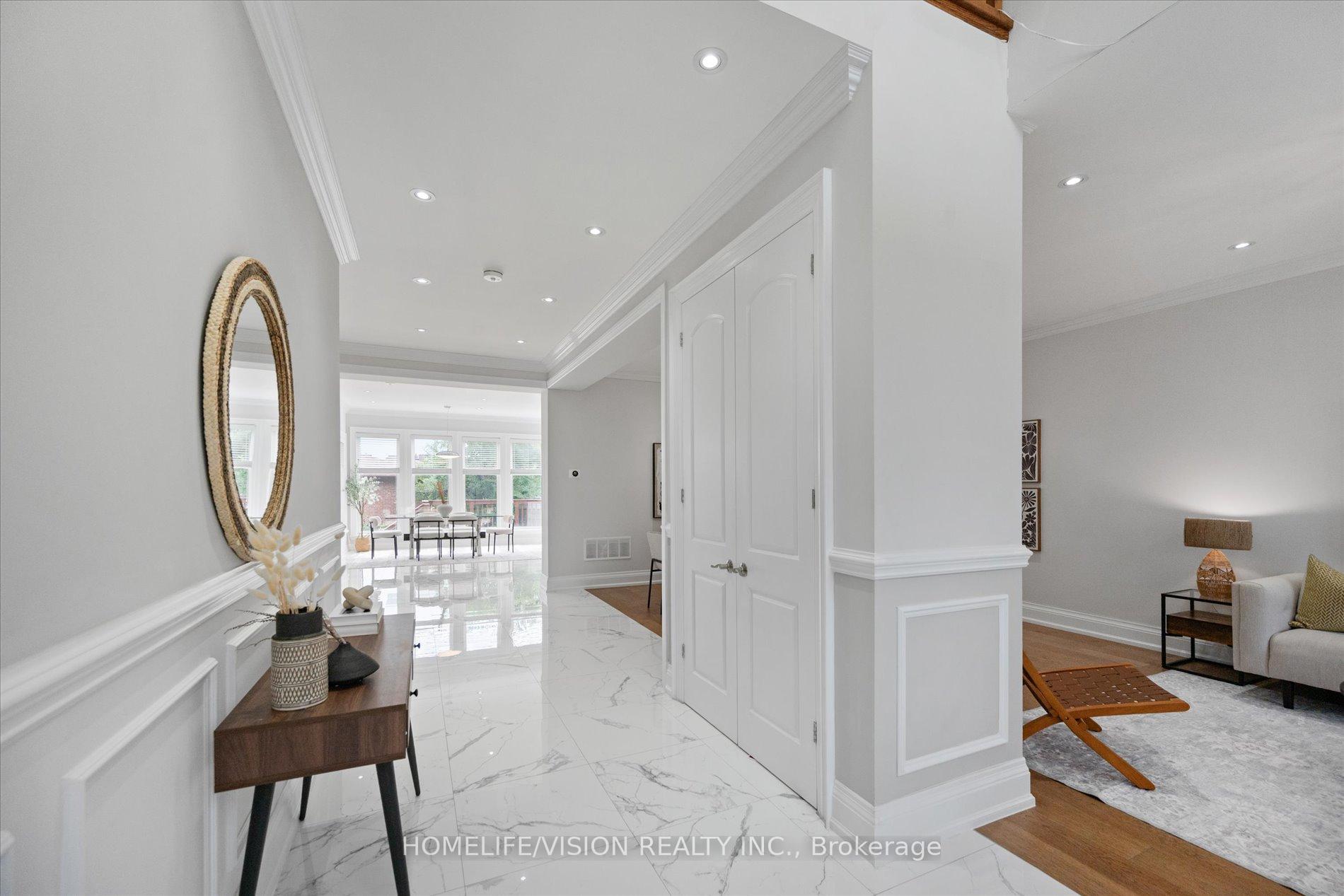 Photo 4 of 24 Cedar Brae Boulevard, Scarborough, Eglinton East — HOMEH