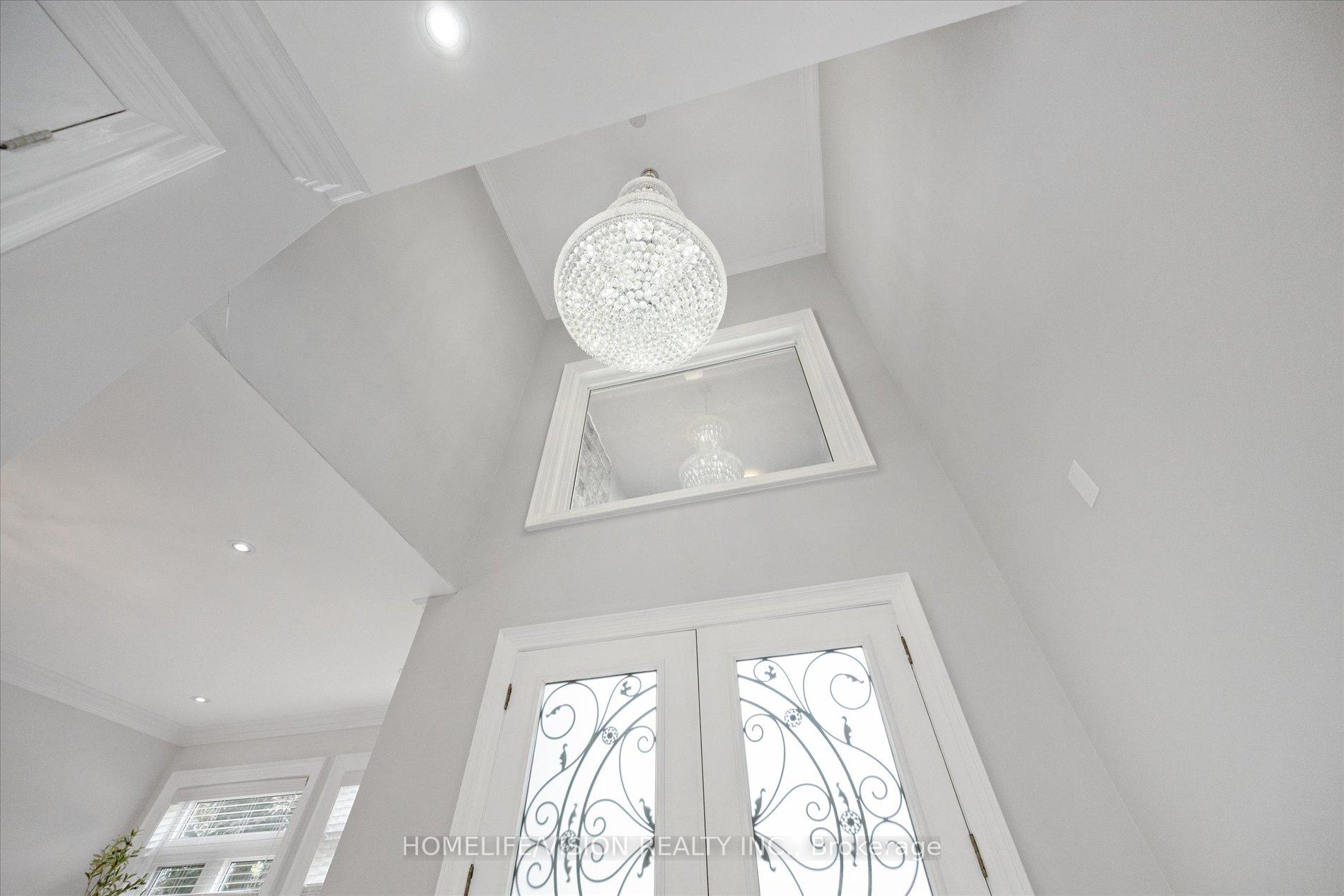 Photo 5 of 24 Cedar Brae Boulevard, Scarborough, Eglinton East — HOMEH