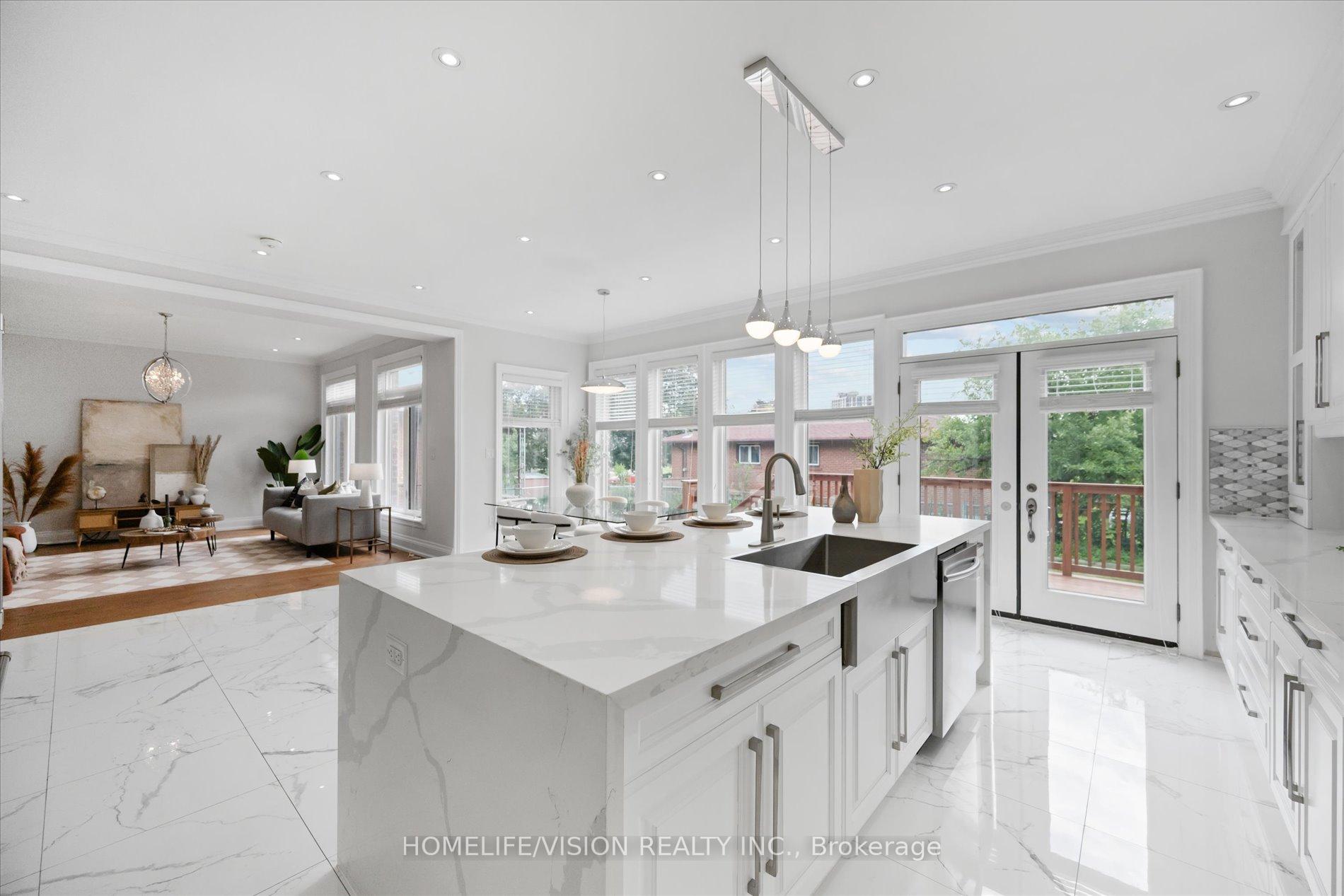 Photo 13 of 24 Cedar Brae Boulevard, Scarborough, Eglinton East — HOMEH