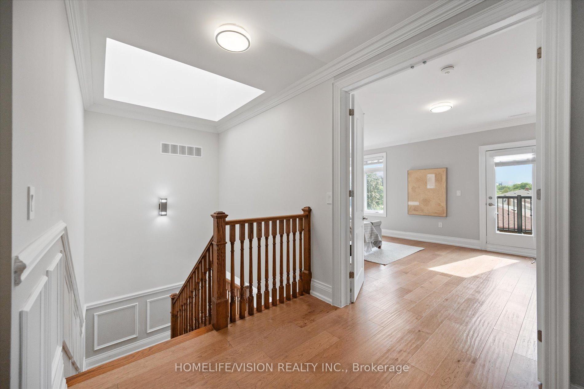 Photo 21 of 24 Cedar Brae Boulevard, Scarborough, Eglinton East — HOMEH