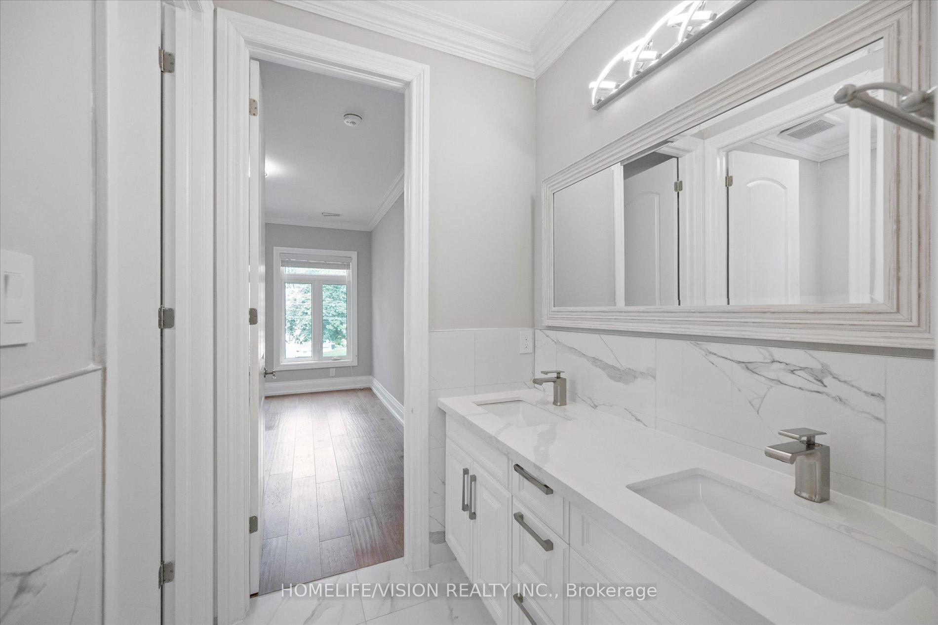 Photo 32 of 24 Cedar Brae Boulevard, Scarborough, Eglinton East — HOMEH