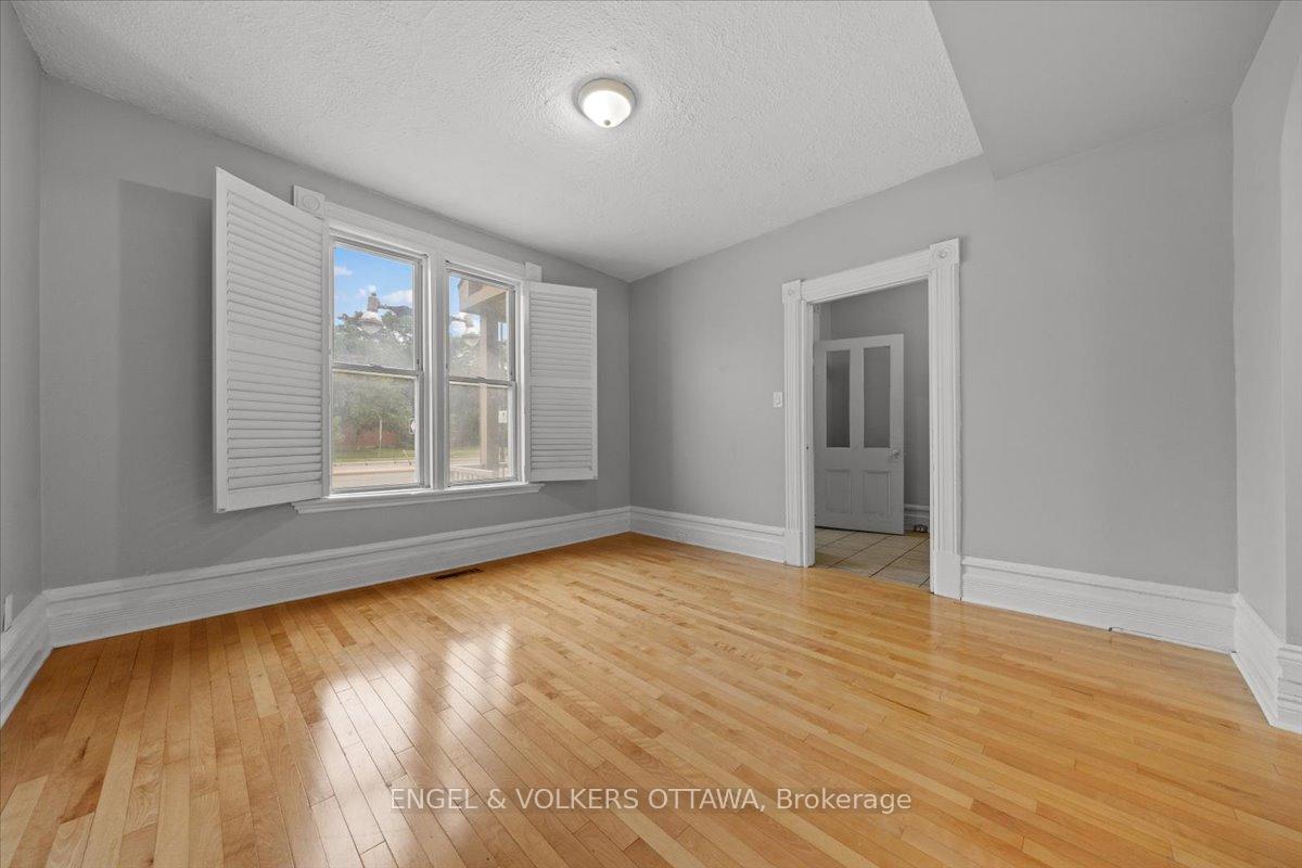 Photo 5 of 118 King Edward Avenue, Ottawa, Lower Town/Byward Market — HOMEH