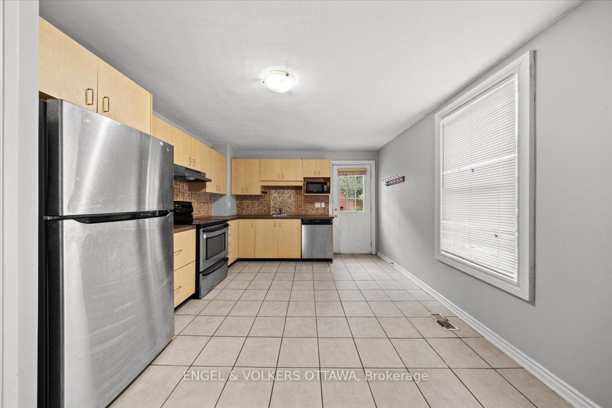 Photo 11 of 118 King Edward Avenue, Ottawa, Lower Town/Byward Market — HOMEH