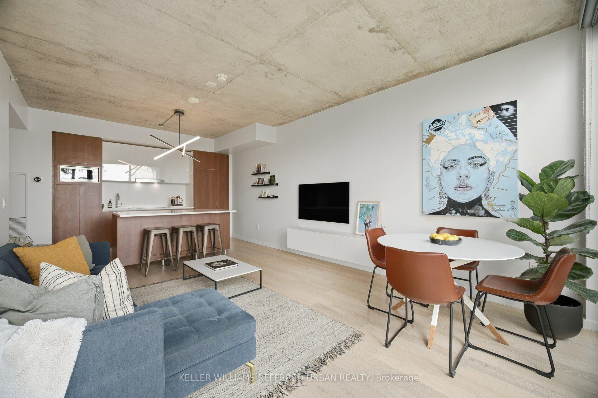 Photo 2 of Unit Th105, 170 Bayview Avenue, Toronto, Moss Park — HOMEH