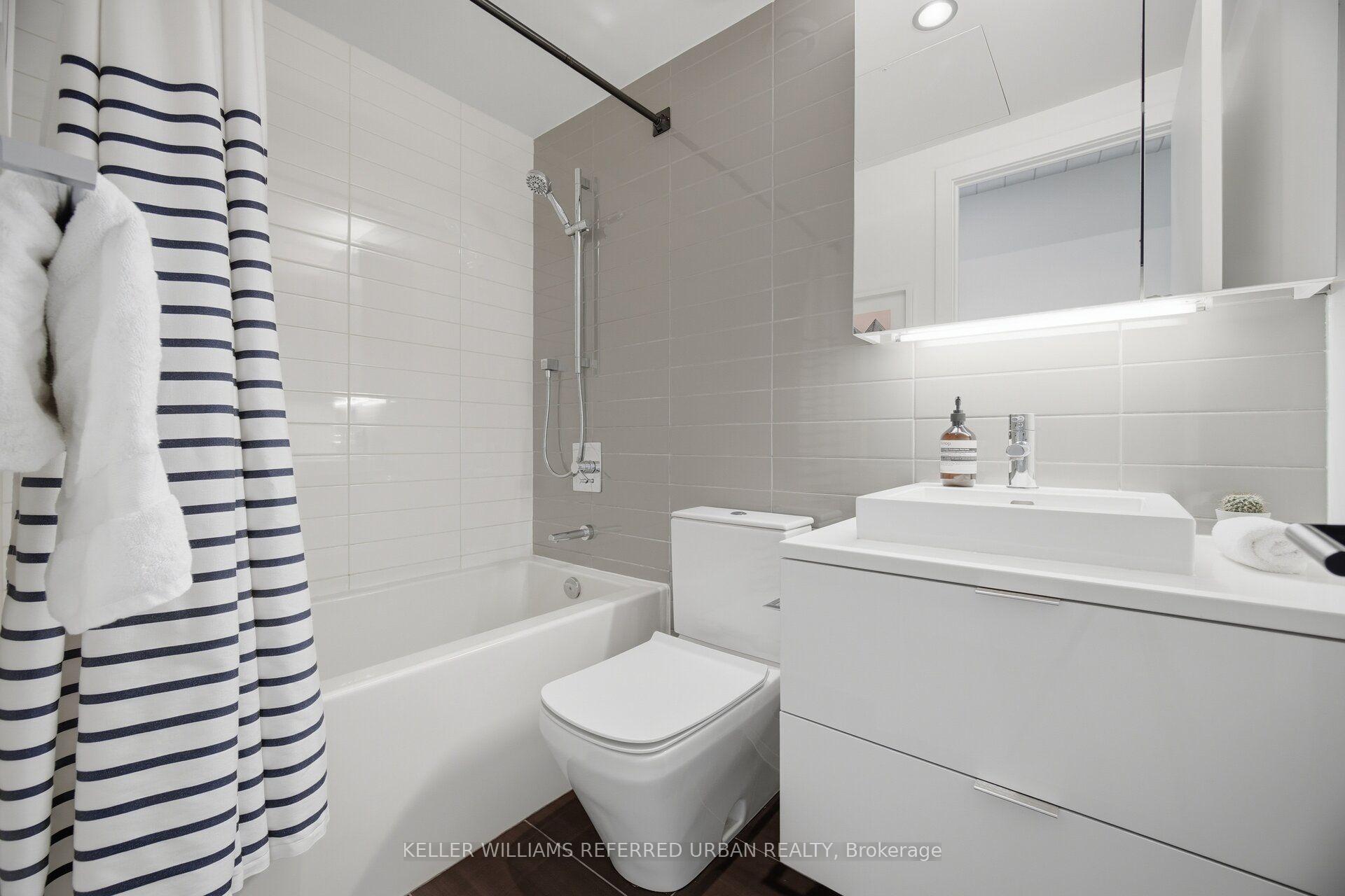 Photo 23 of Unit Th105, 170 Bayview Avenue, Toronto, Moss Park — HOMEH