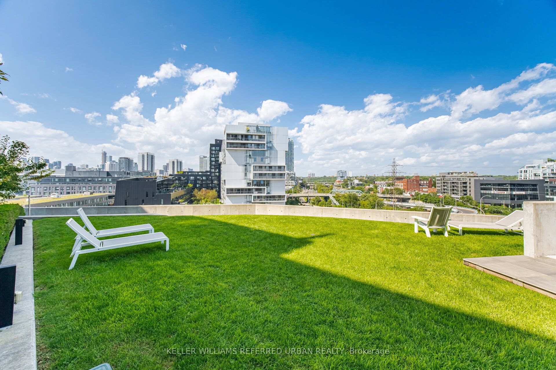 Photo 37 of Unit Th105, 170 Bayview Avenue, Toronto, Moss Park — HOMEH