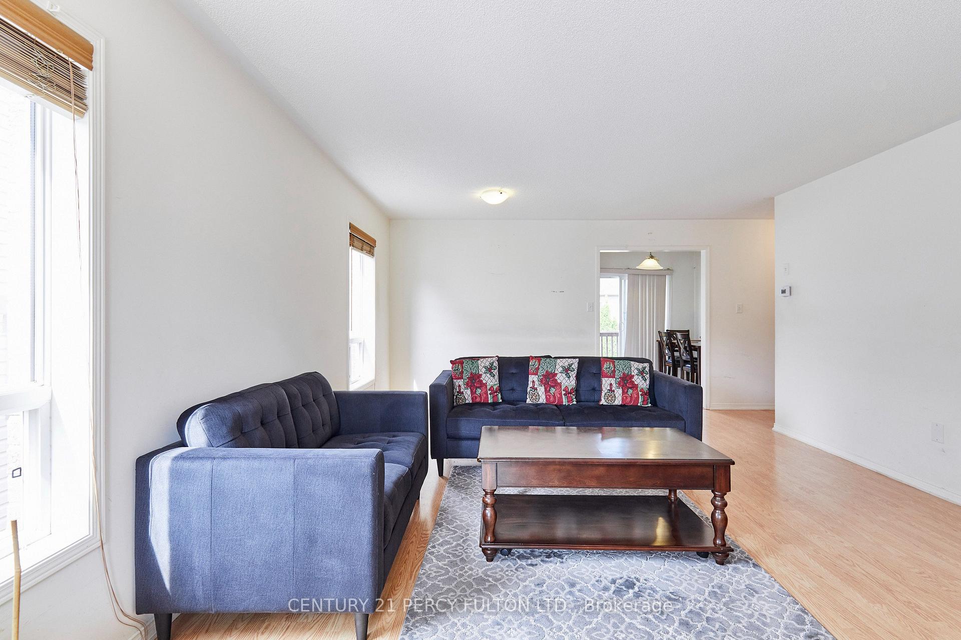 Photo 10 of 8 Knowles Street, Ajax, Central East — HOMEH