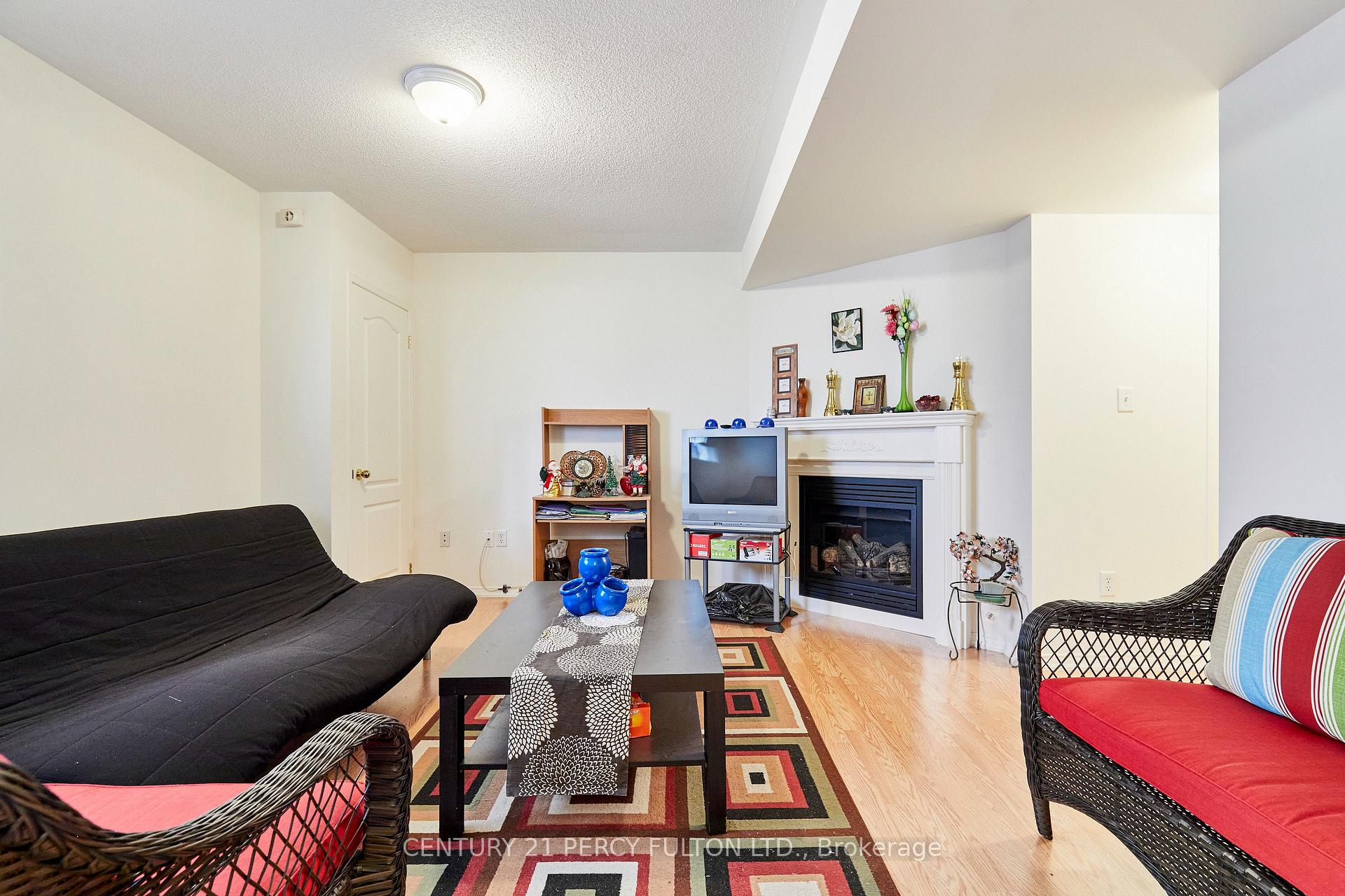 Photo 25 of 8 Knowles Street, Ajax, Central East — HOMEH