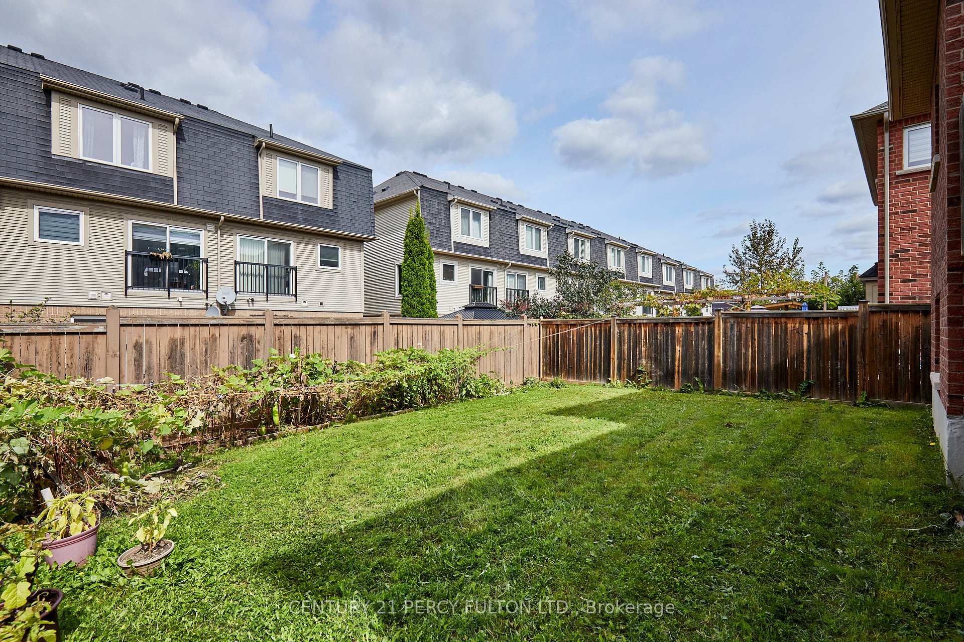 Photo 34 of 8 Knowles Street, Ajax, Central East — HOMEH