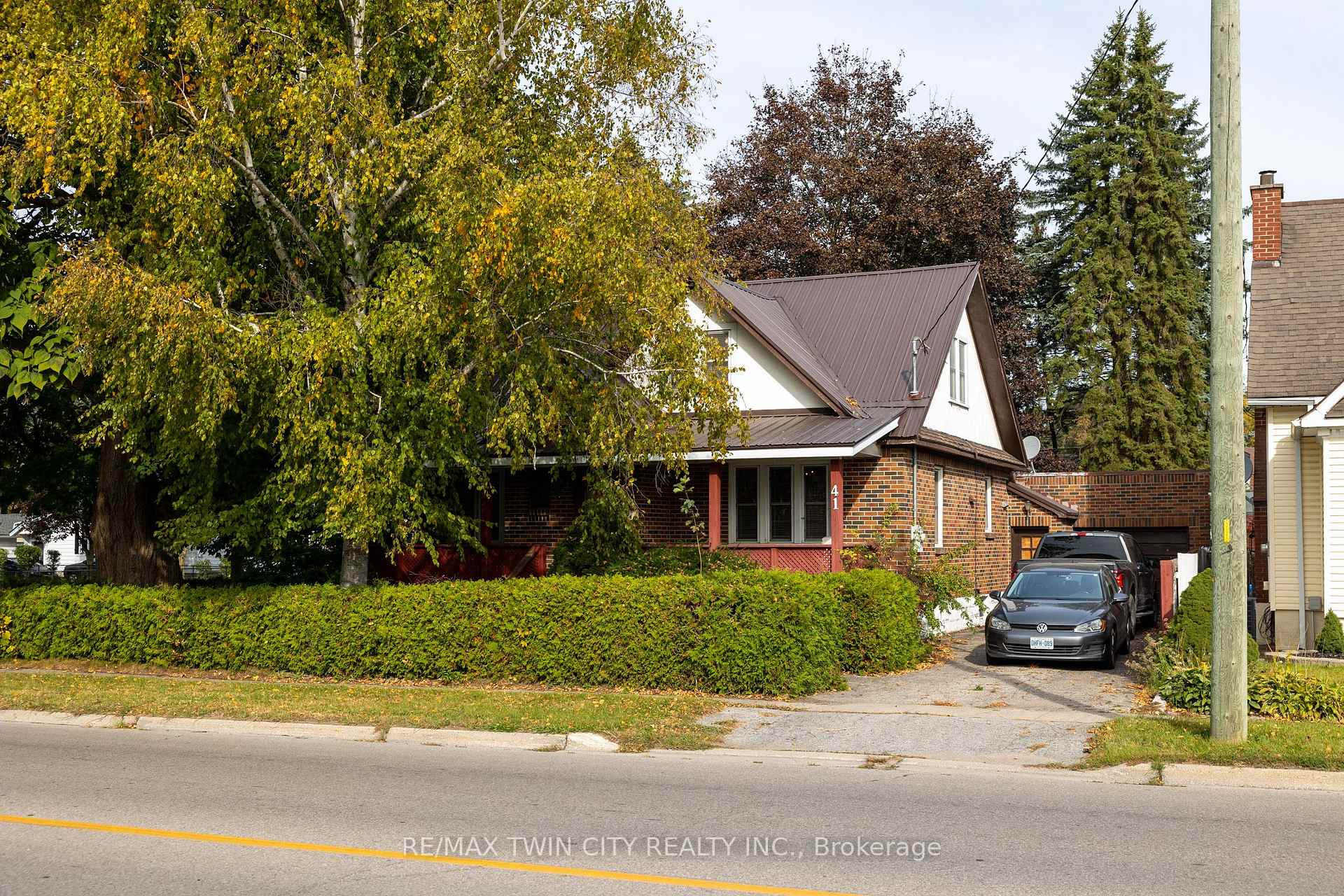 Photo of 41 Church Street E