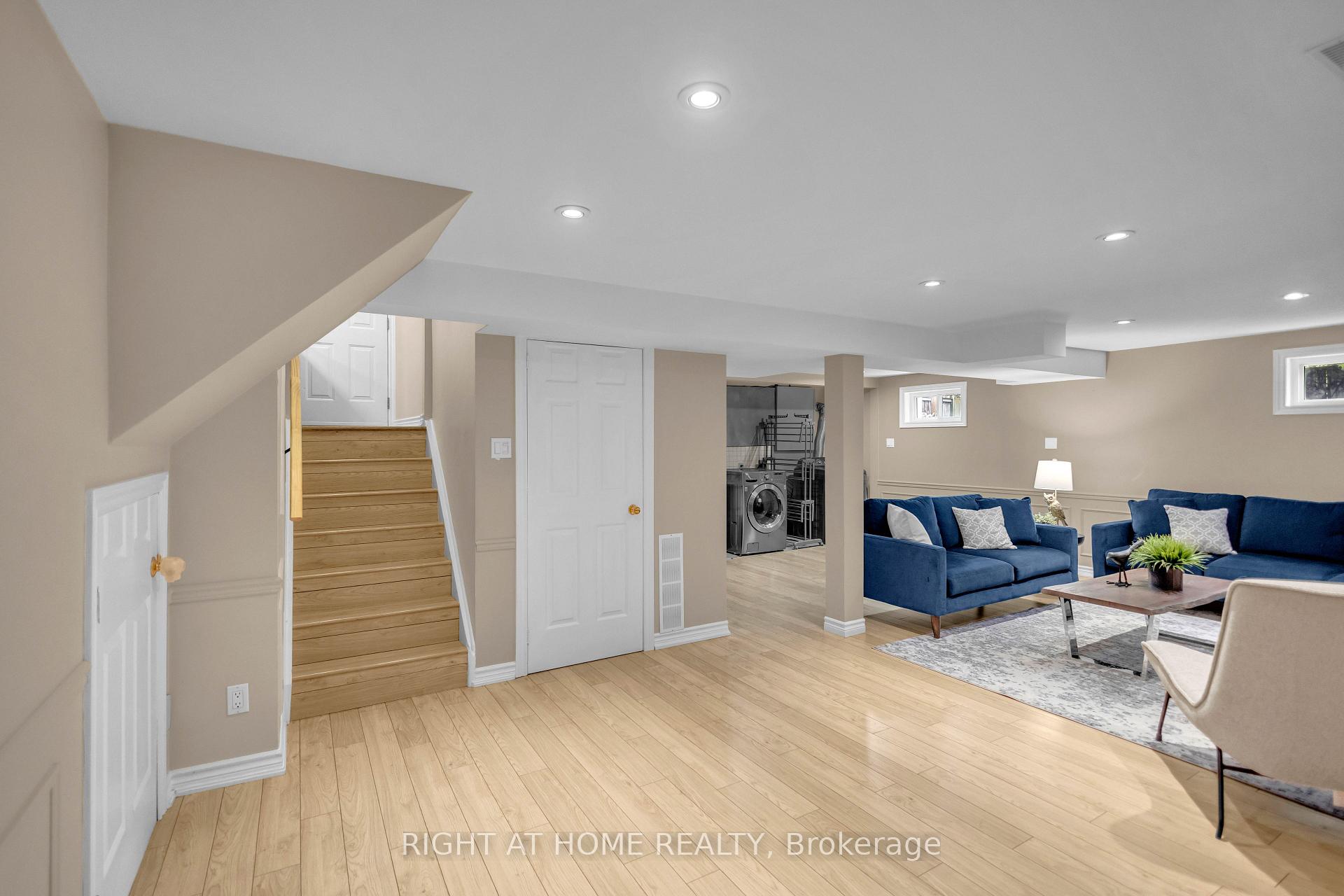 Photo 27 of 1432 Dewbourne Crescent, Burlington, Palmer — HOMEH