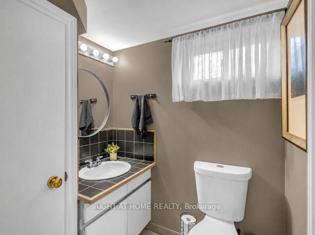 Photo 30 of 1432 Dewbourne Crescent, Burlington, Palmer — HOMEH