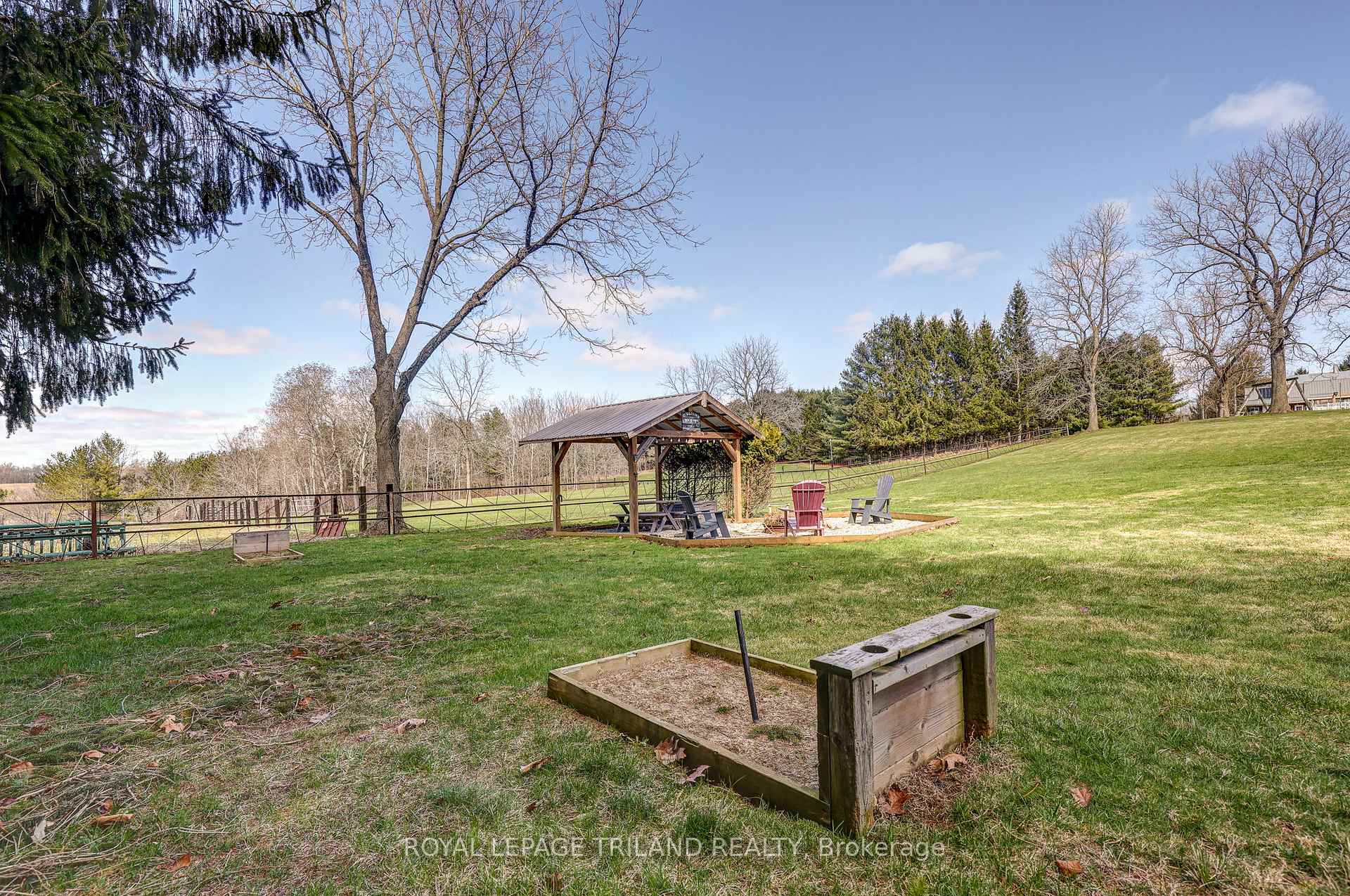 Photo 45 of 46930 Sparta Line, Central Elgin, Rural Central Elgin — HOMEH