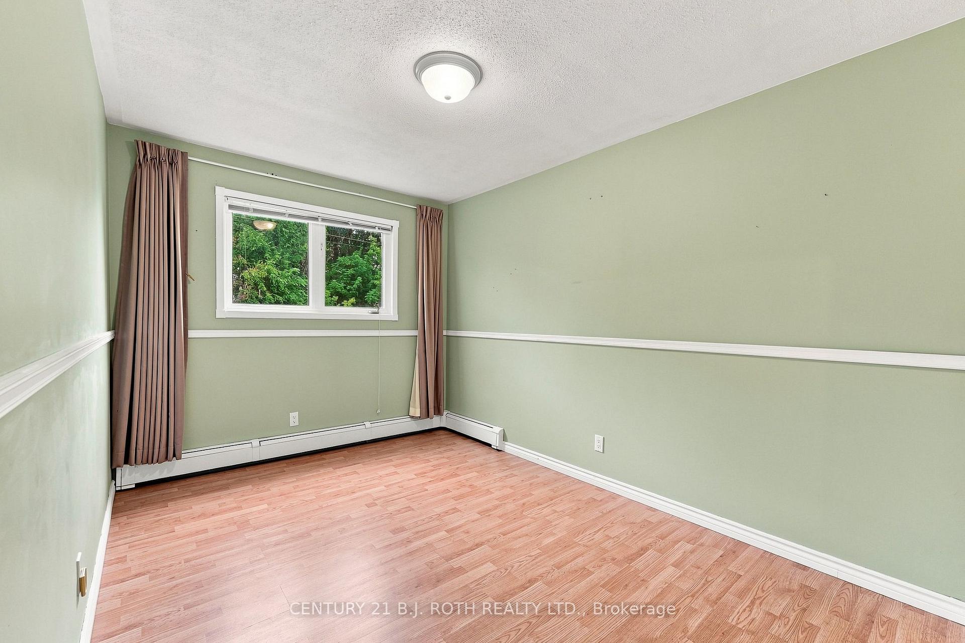 Photo 15 of 195 North Street E, Orillia — HOMEH