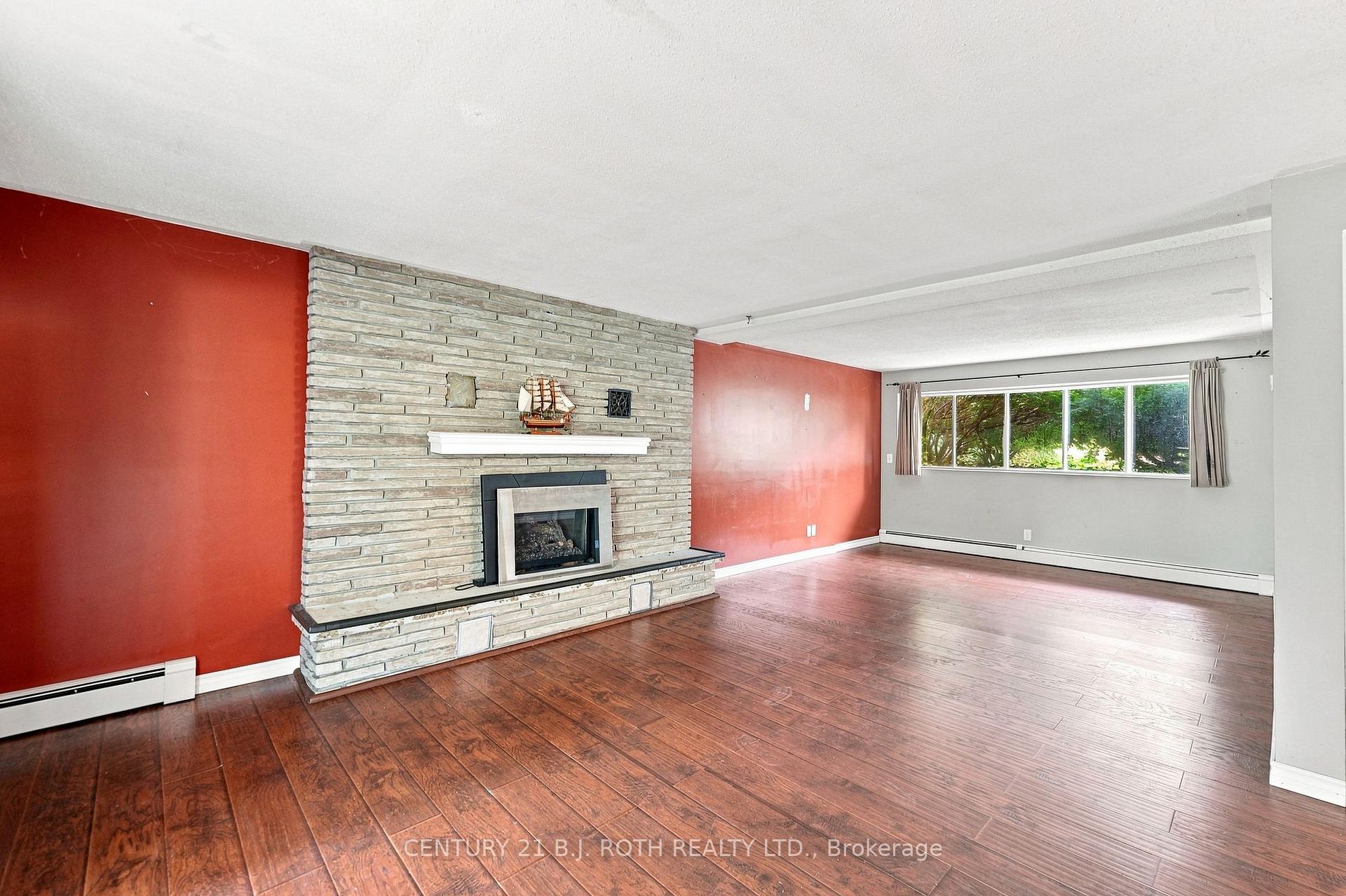 Photo 21 of 195 North Street E, Orillia — HOMEH