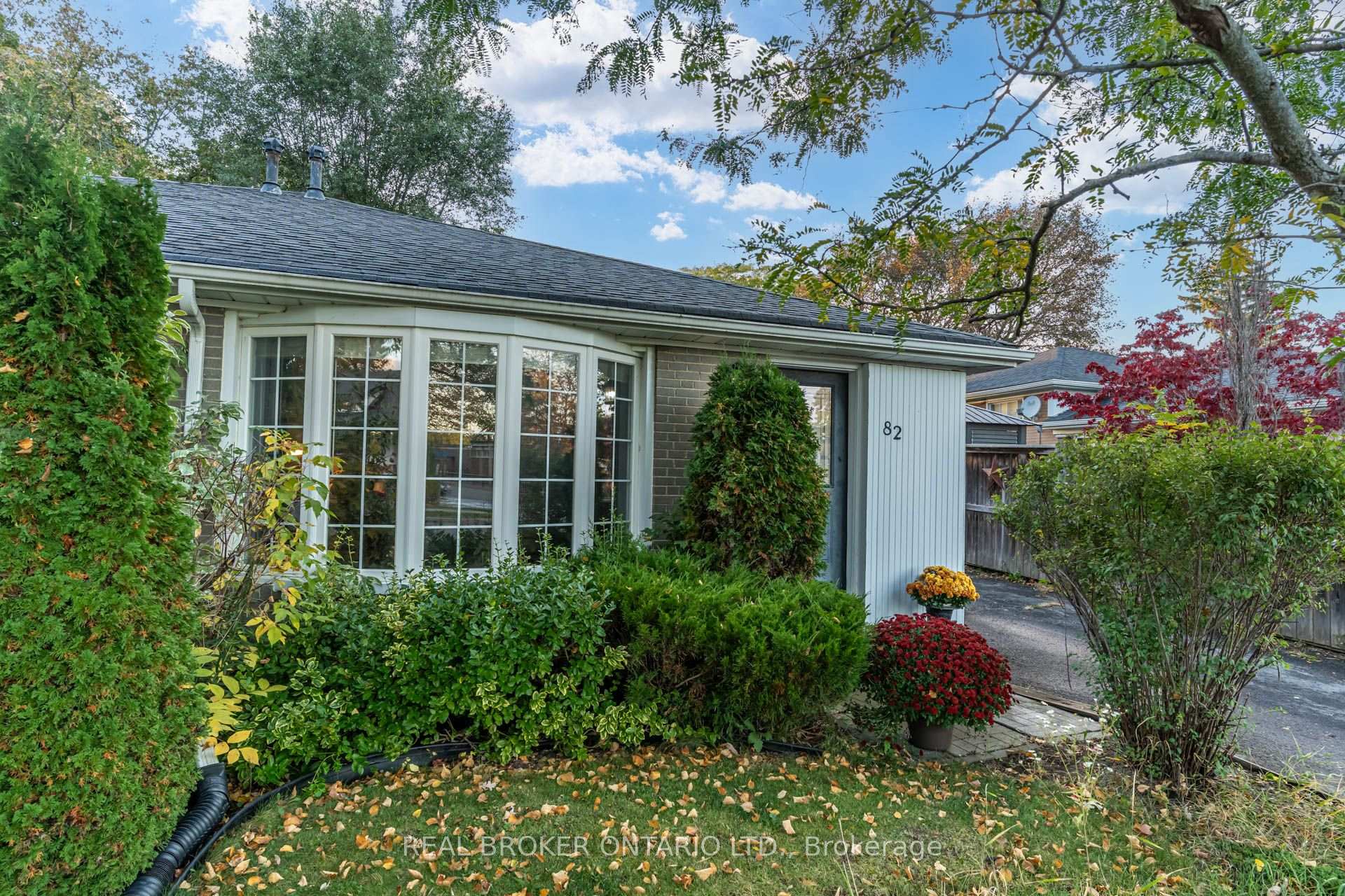 Photo of 82 Tecumseth Drive