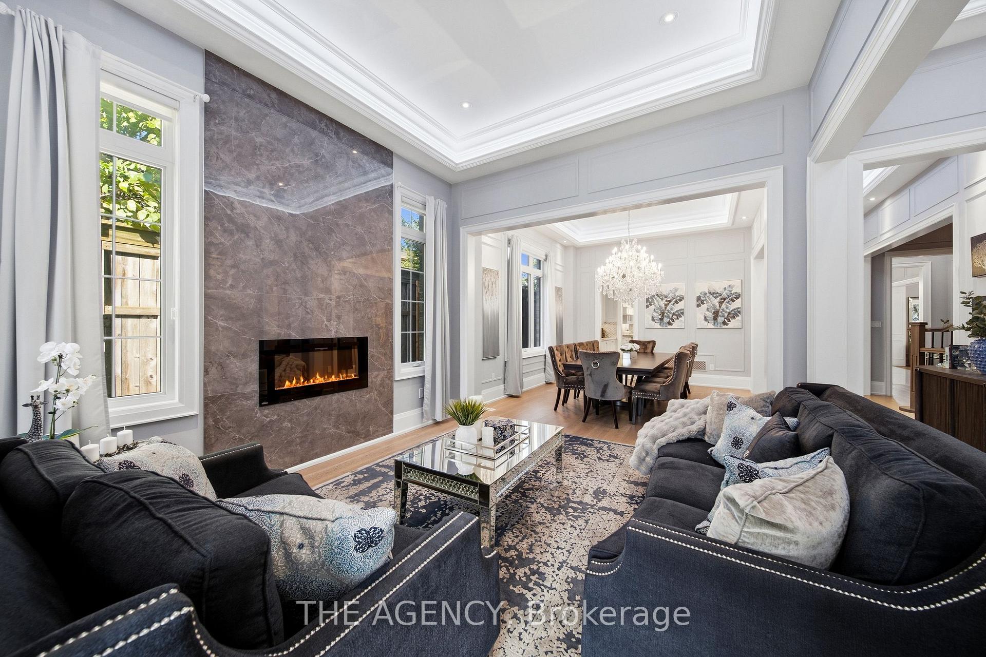 Photo 5 of 89 Germana Place, Vaughan, Maple — HOMEH