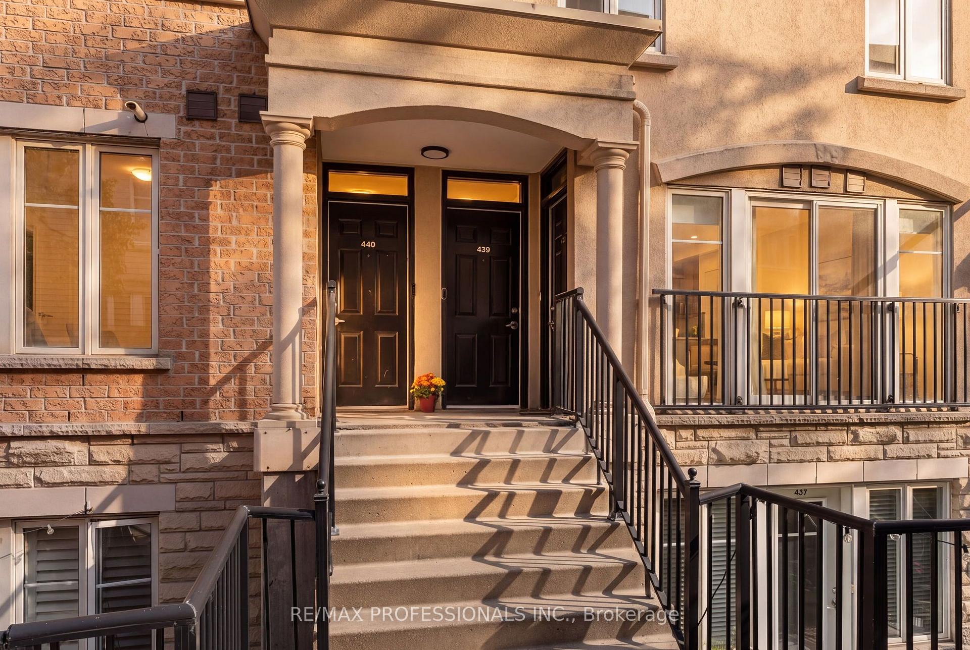 Photo 3 of Unit 439, 34 Western Battery Road, Toronto, Niagara — HOMEH