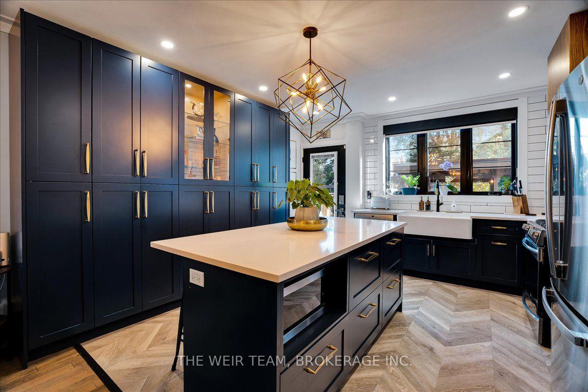 Photo 6 of 13 Amroth Avenue, Toronto, East End-Danforth — HOMEH