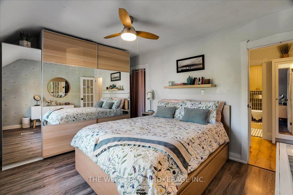Photo 11 of 13 Amroth Avenue, Toronto, East End-Danforth — HOMEH