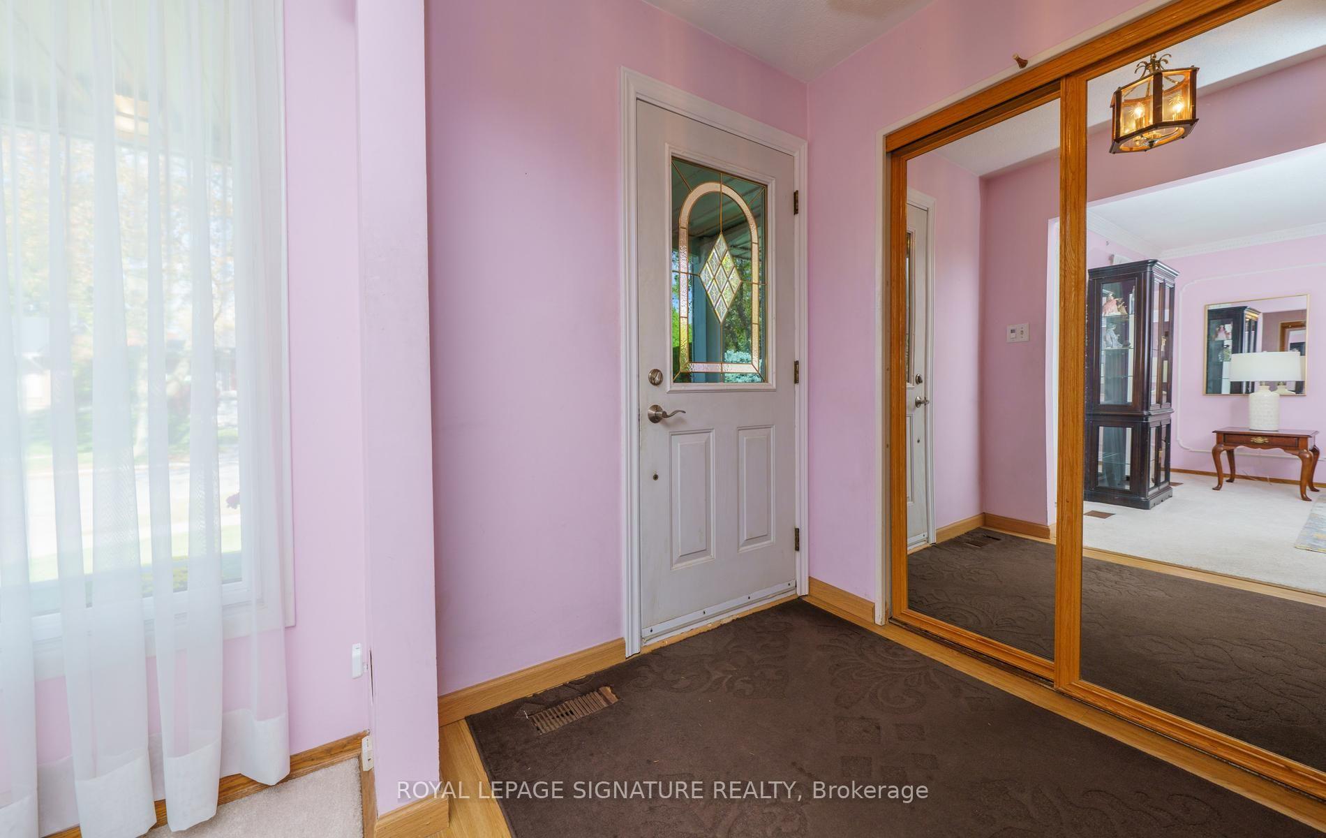 Photo 8 of 29 Fluellen Drive, Scarborough, L'Amoreaux — HOMEH