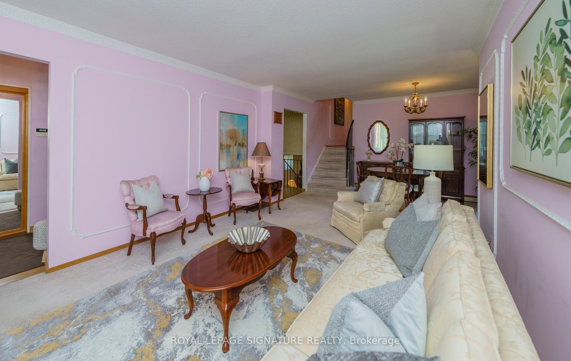 Photo 12 of 29 Fluellen Drive, Scarborough, L'Amoreaux — HOMEH