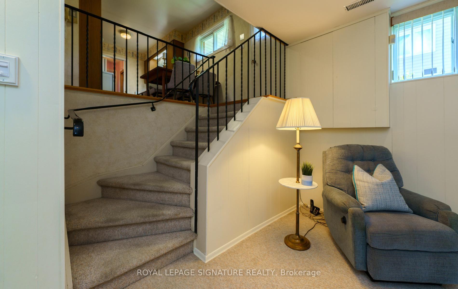 Photo 18 of 29 Fluellen Drive, Scarborough, L'Amoreaux — HOMEH