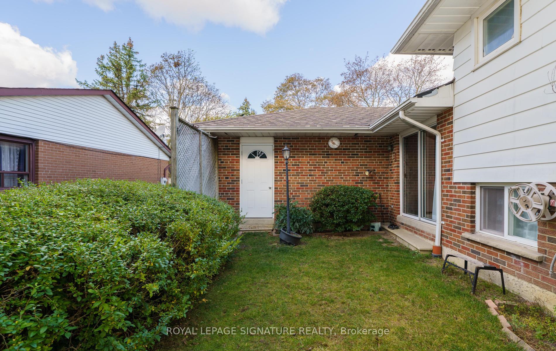 Photo 41 of 29 Fluellen Drive, Scarborough, L'Amoreaux — HOMEH
