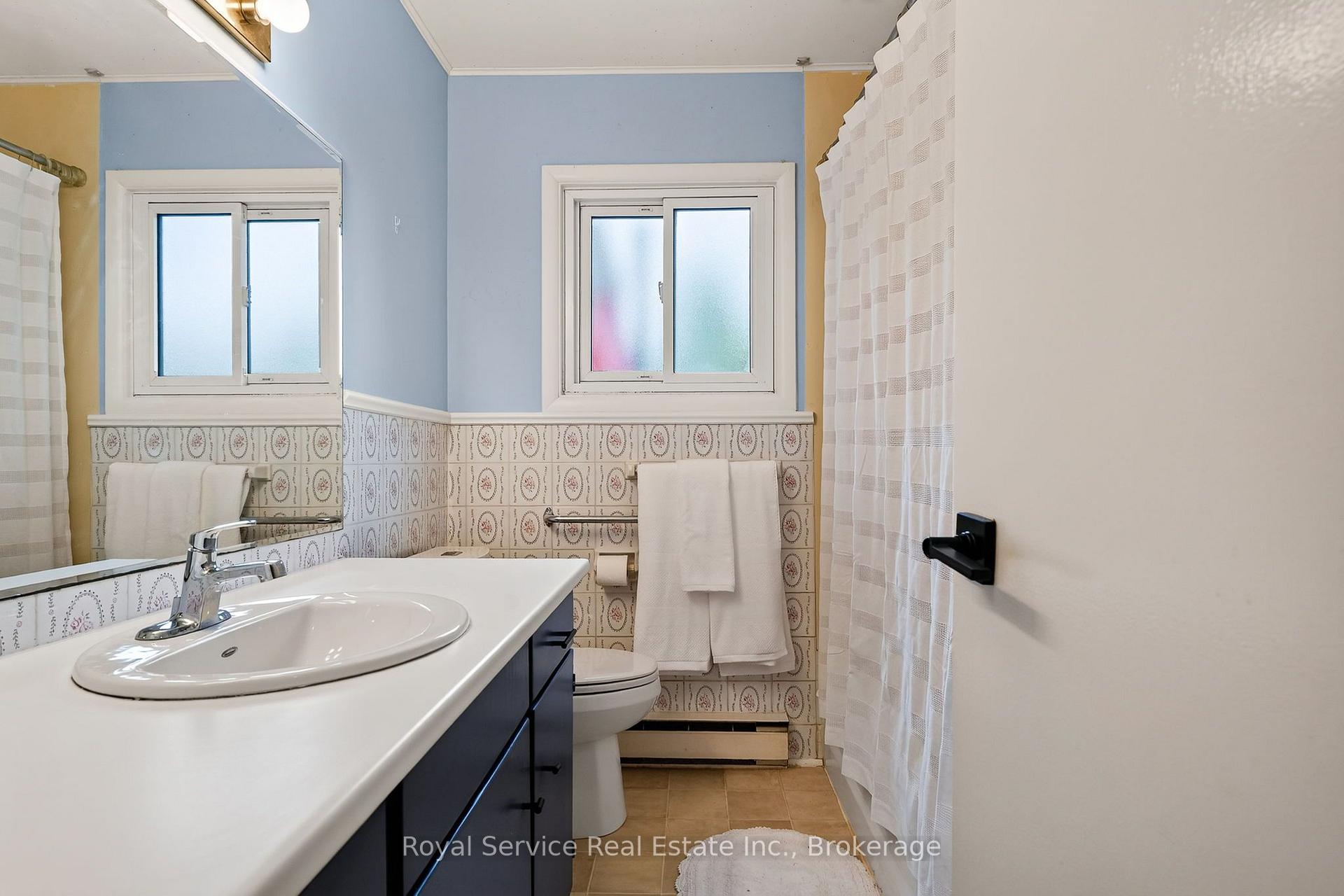 Photo 10 of 229 Water Street, Cobourg — HOMEH
