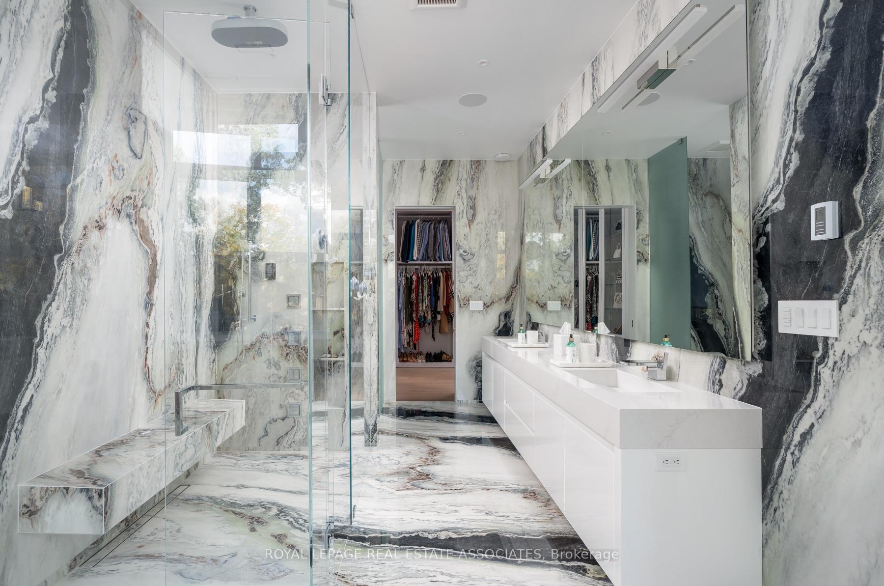 Photo 25 of 1589 Glenhill Crescent, Mississauga, Lorne Park — HOMEH