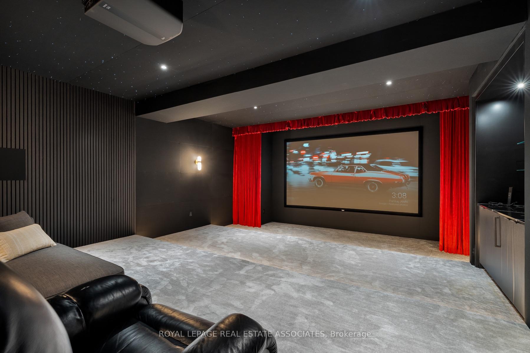Photo 40 of 1589 Glenhill Crescent, Mississauga, Lorne Park — HOMEH