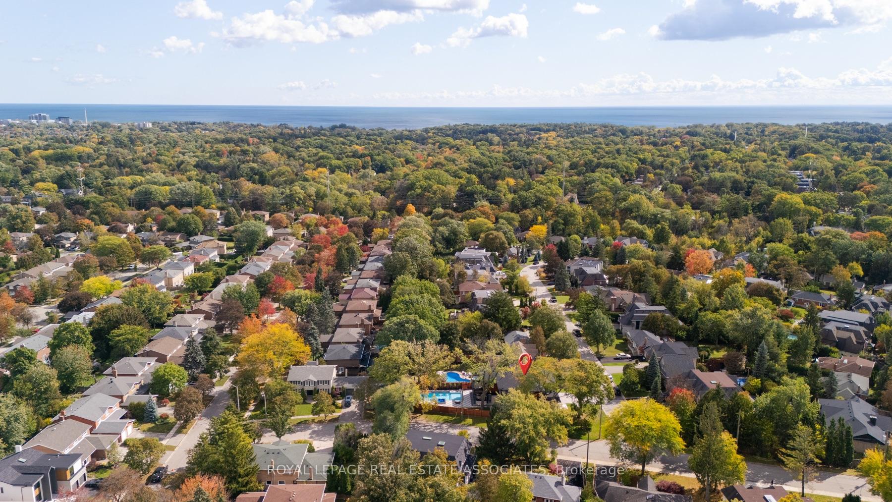 Photo 50 of 1589 Glenhill Crescent, Mississauga, Lorne Park — HOMEH