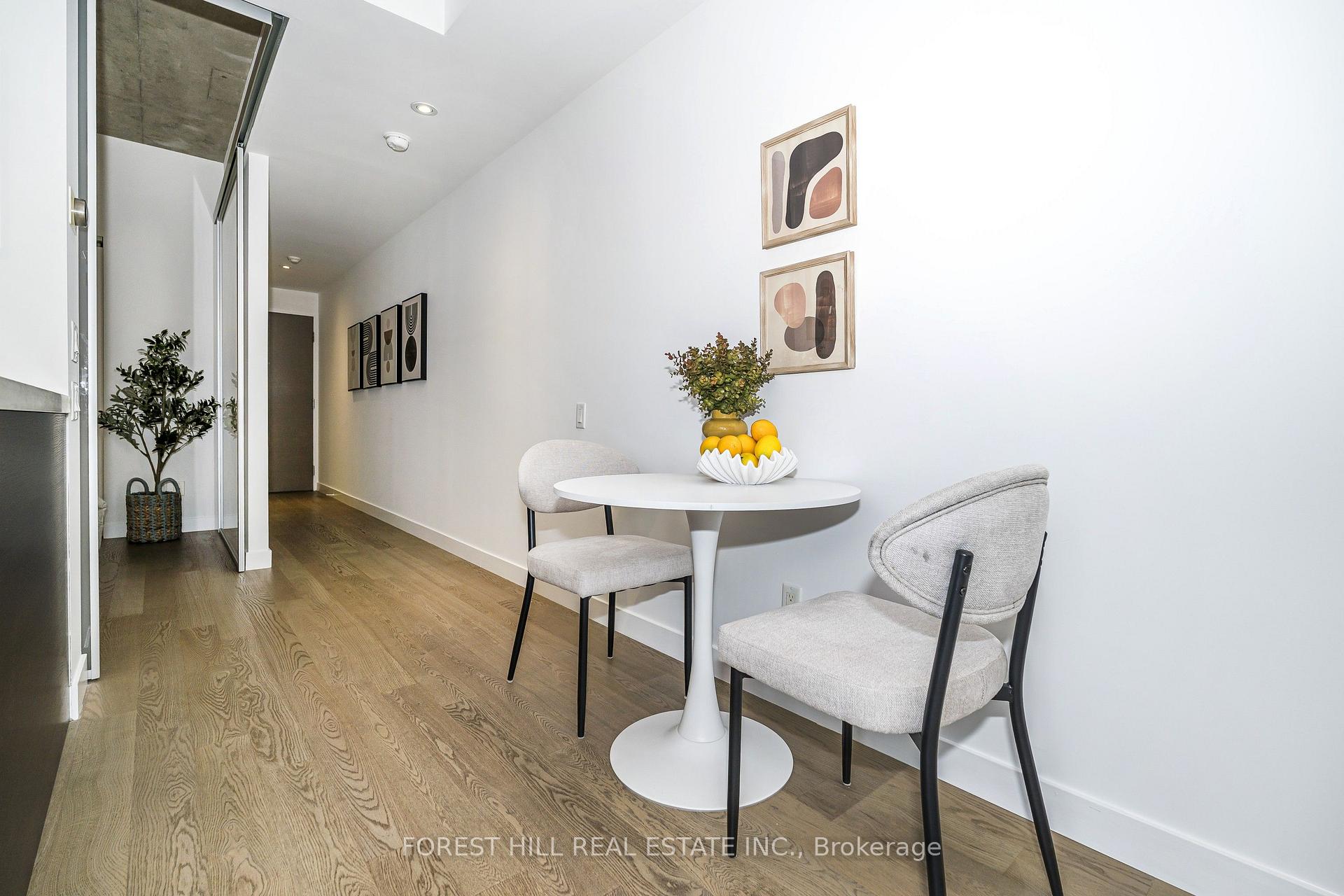 Photo 8 of Unit 611, 25 Stafford Street, Toronto, Niagara — HOMEH