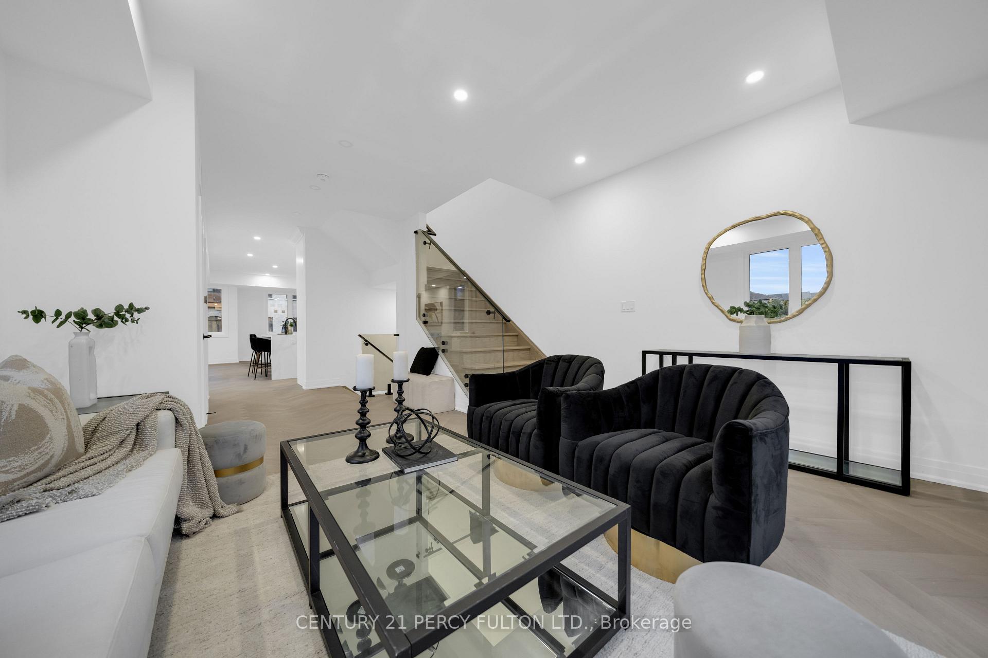Photo 13 of Unit 6, 6635 Clock Court, Mississauga, Meadowvale — HOMEH