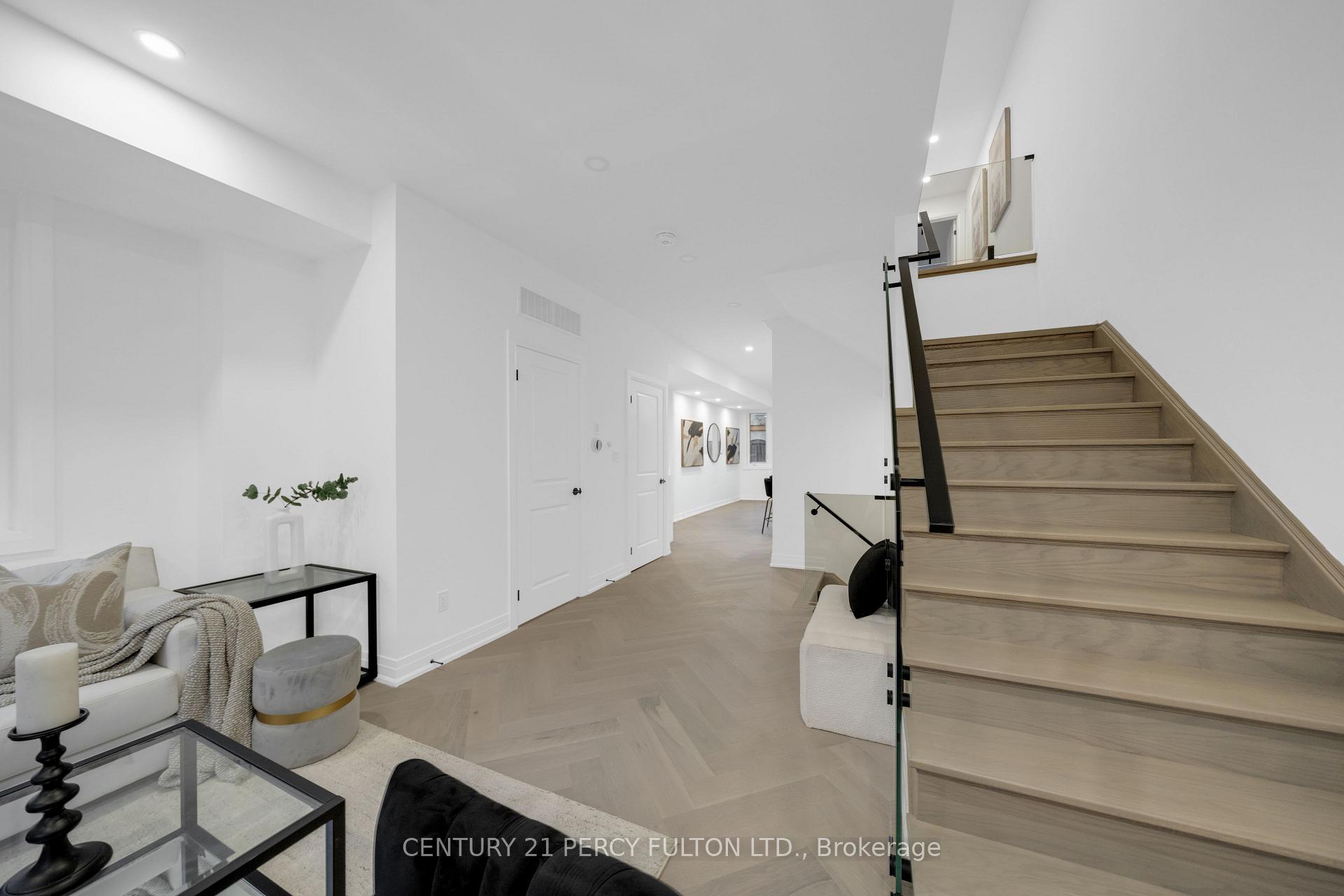 Photo 14 of Unit 6, 6635 Clock Court, Mississauga, Meadowvale — HOMEH