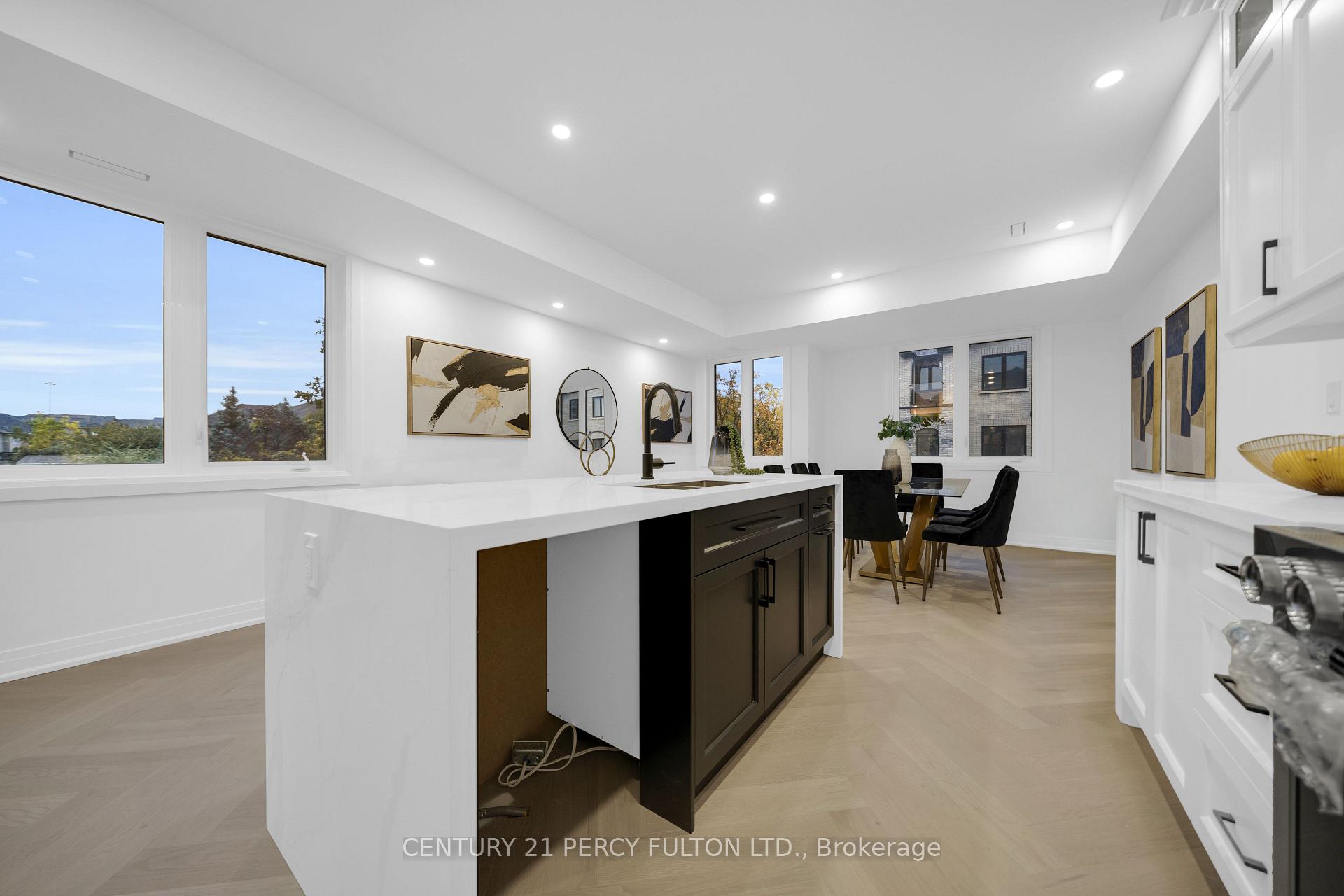 Photo 16 of Unit 6, 6635 Clock Court, Mississauga, Meadowvale — HOMEH