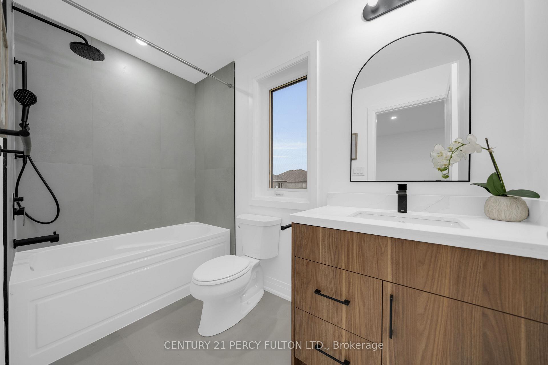 Photo 28 of Unit 6, 6635 Clock Court, Mississauga, Meadowvale — HOMEH