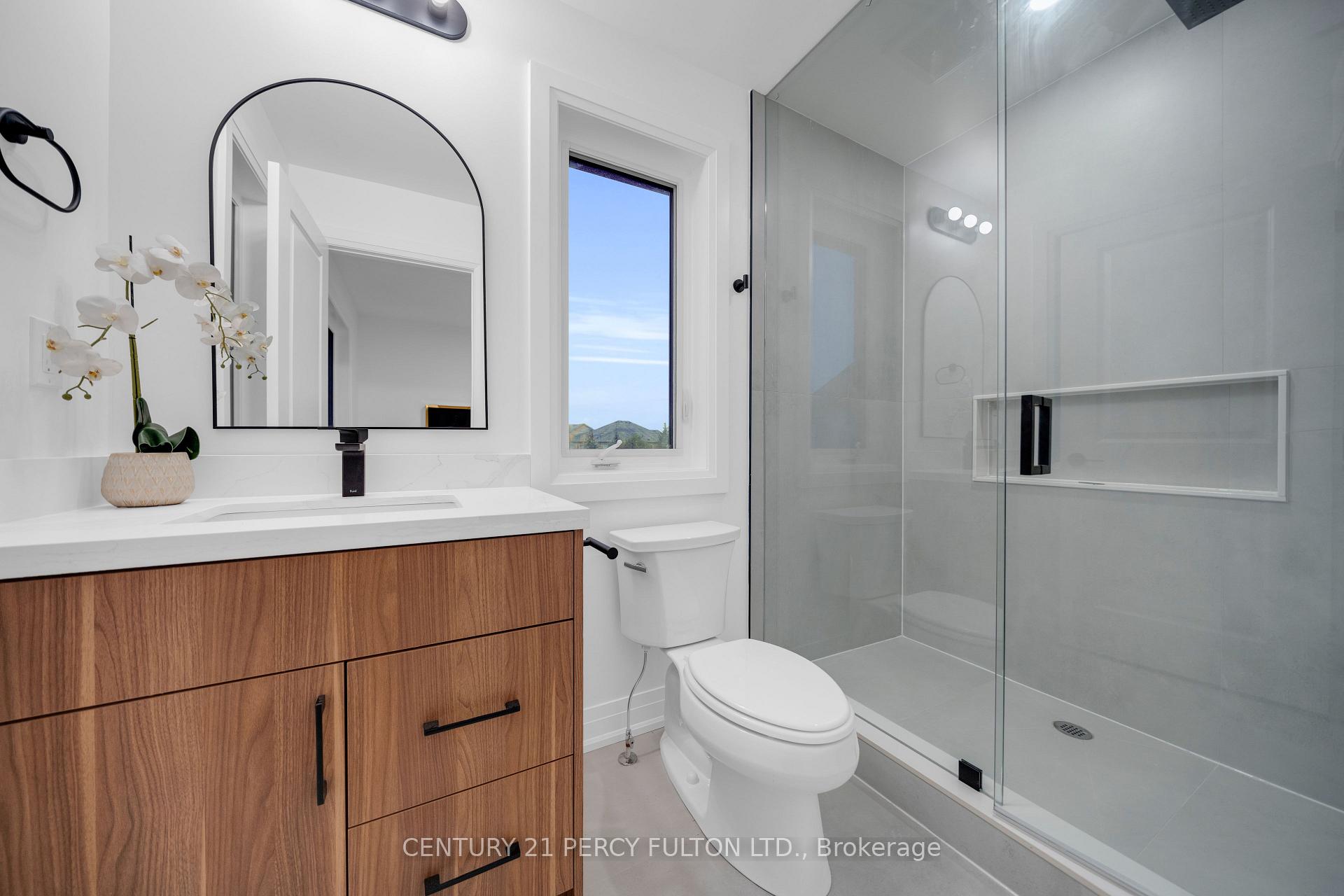 Photo 33 of Unit 6, 6635 Clock Court, Mississauga, Meadowvale — HOMEH