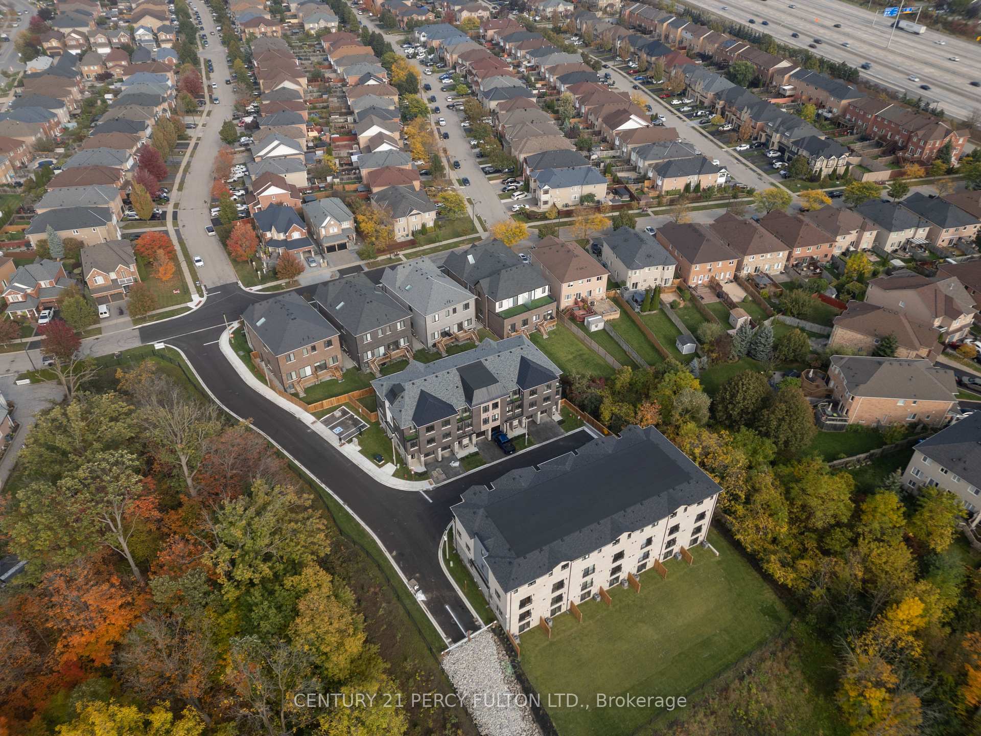 Photo 40 of Unit 6, 6635 Clock Court, Mississauga, Meadowvale — HOMEH