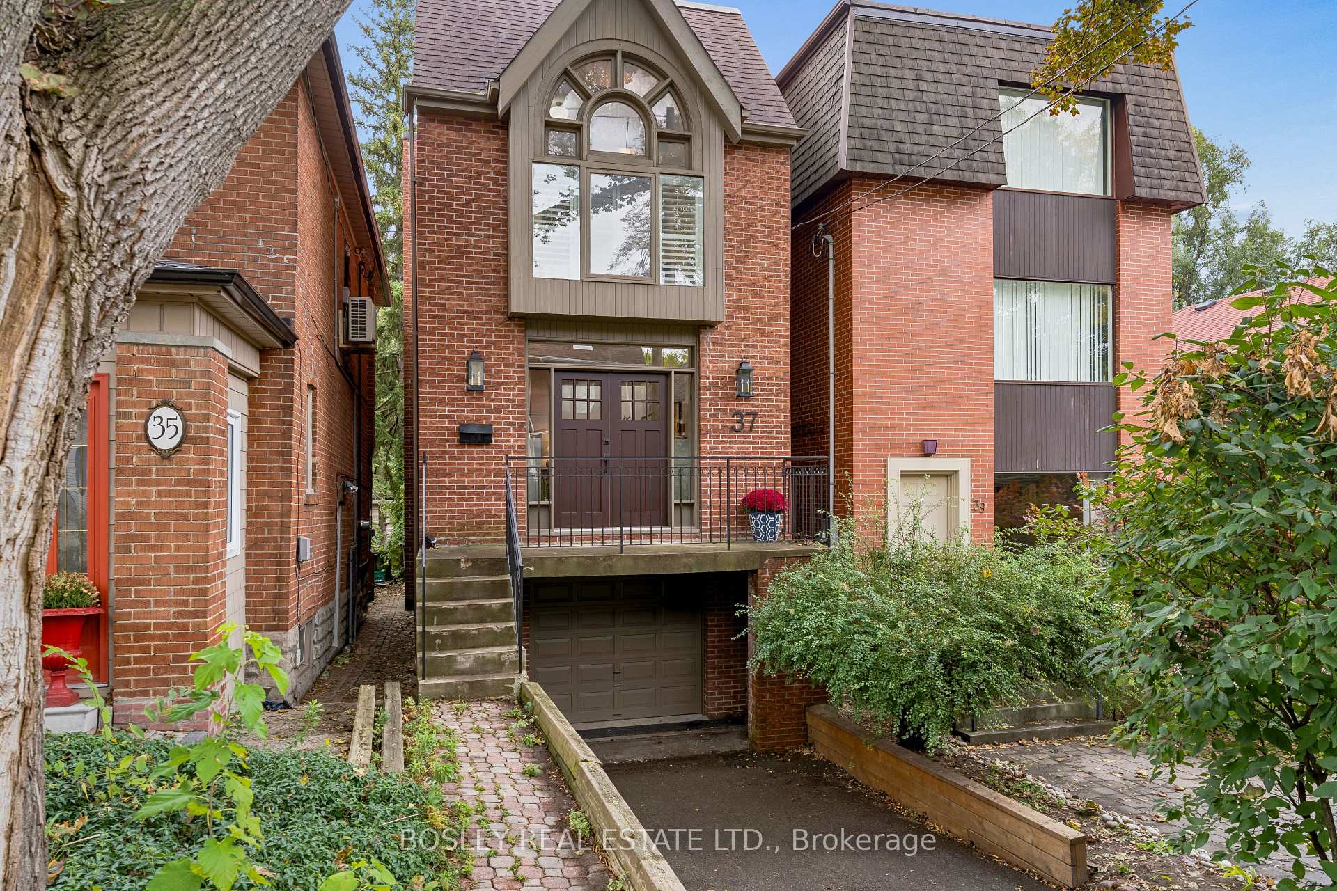 Photo 2 of 37 Hillsview Avenue, Toronto, High Park North — HOMEH