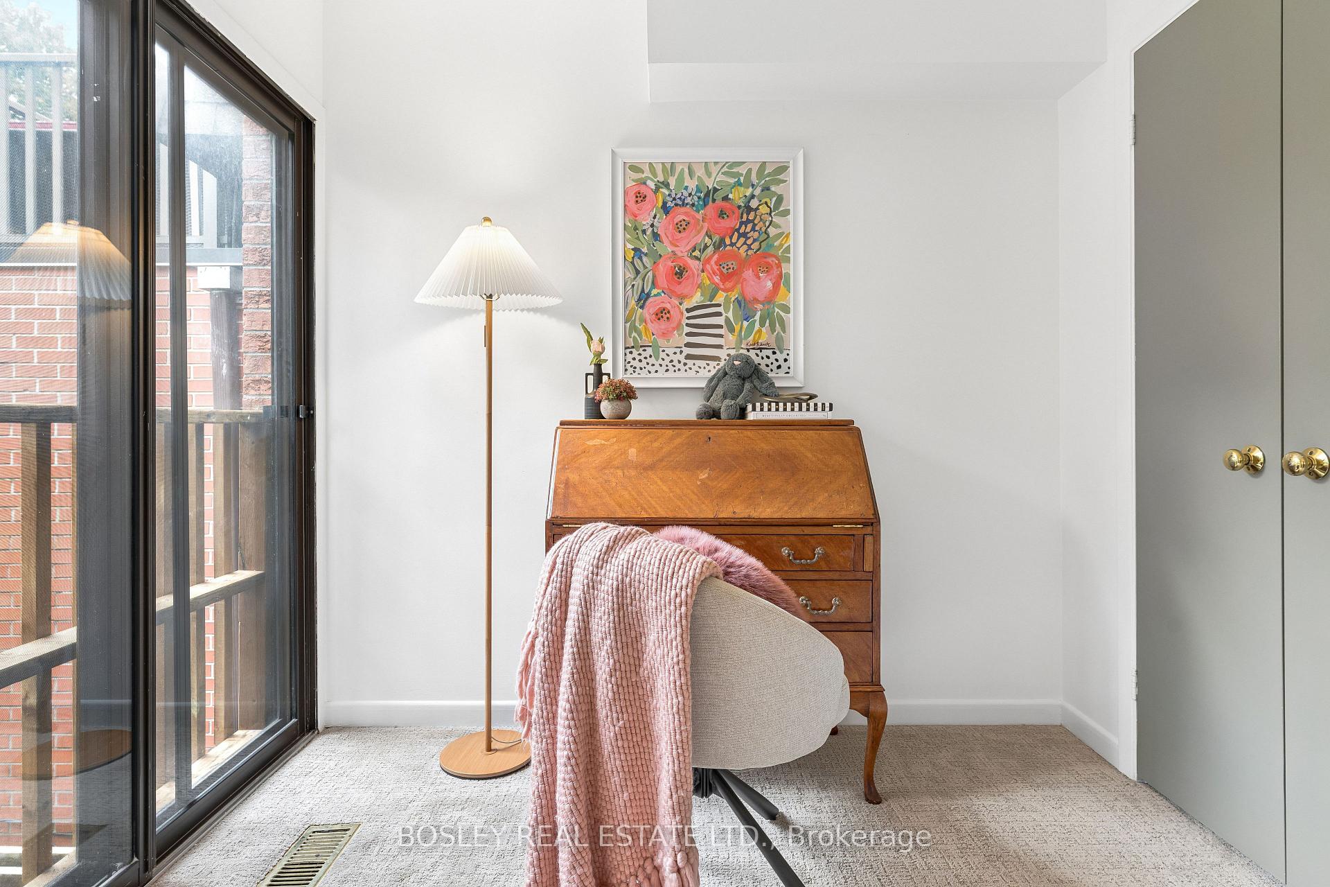 Photo 15 of 37 Hillsview Avenue, Toronto, High Park North — HOMEH